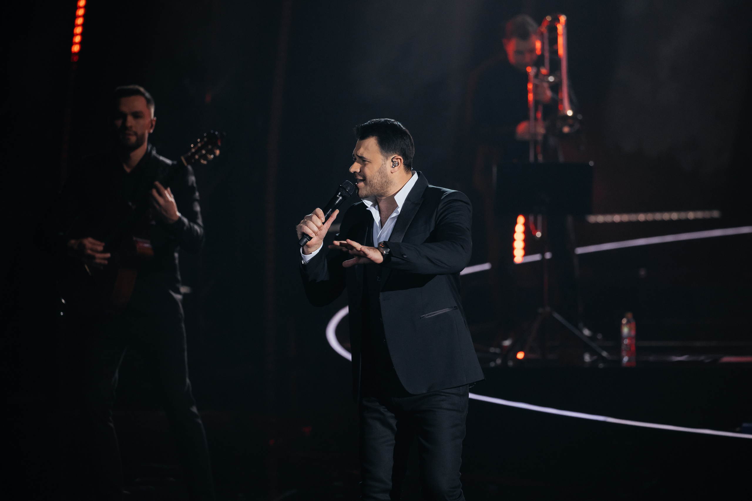 Эмин. Светский фотограф — Анисина Ирина