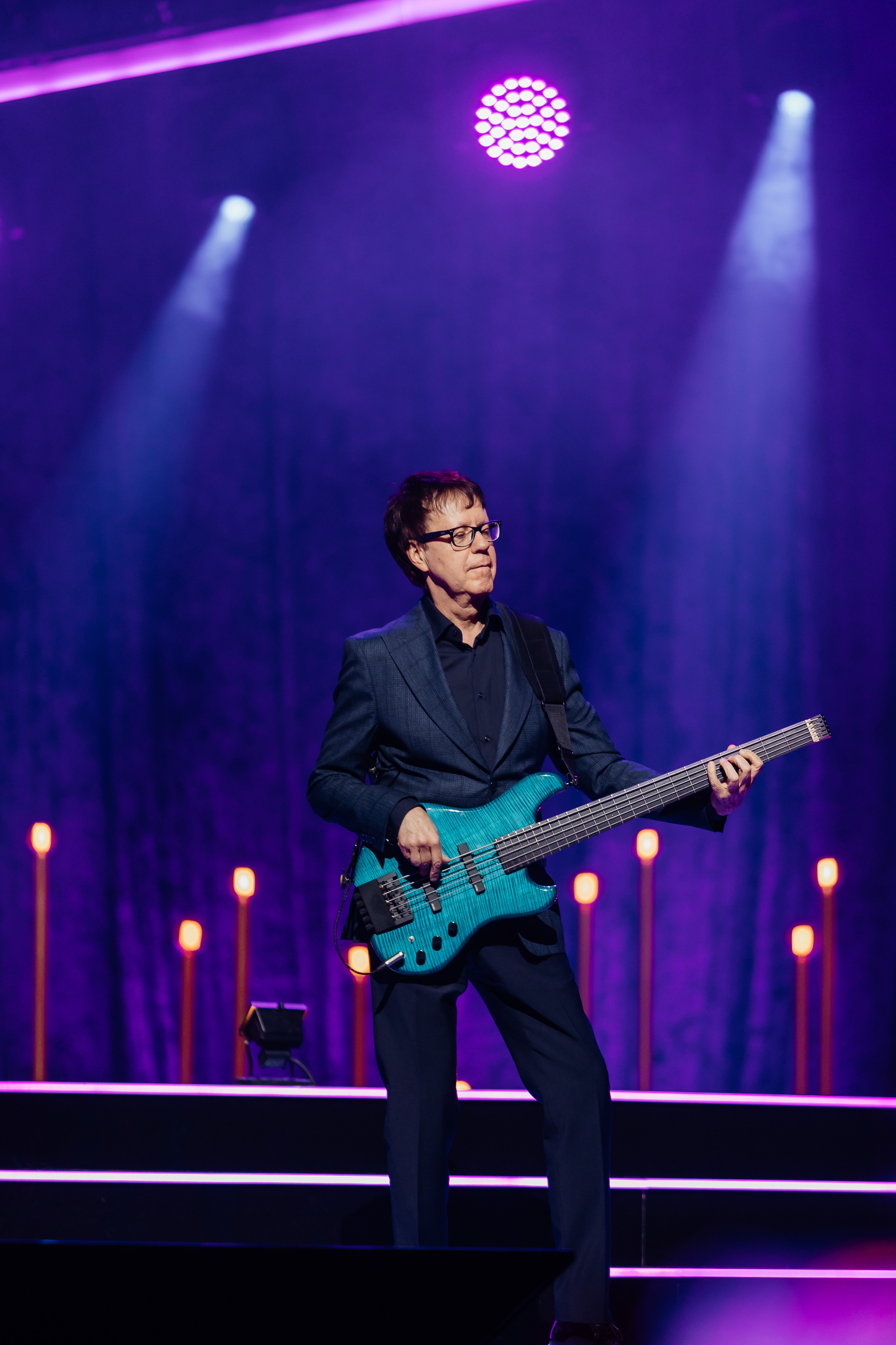 Песни Виктора Резника. Светский фотограф — Анисина Ирина