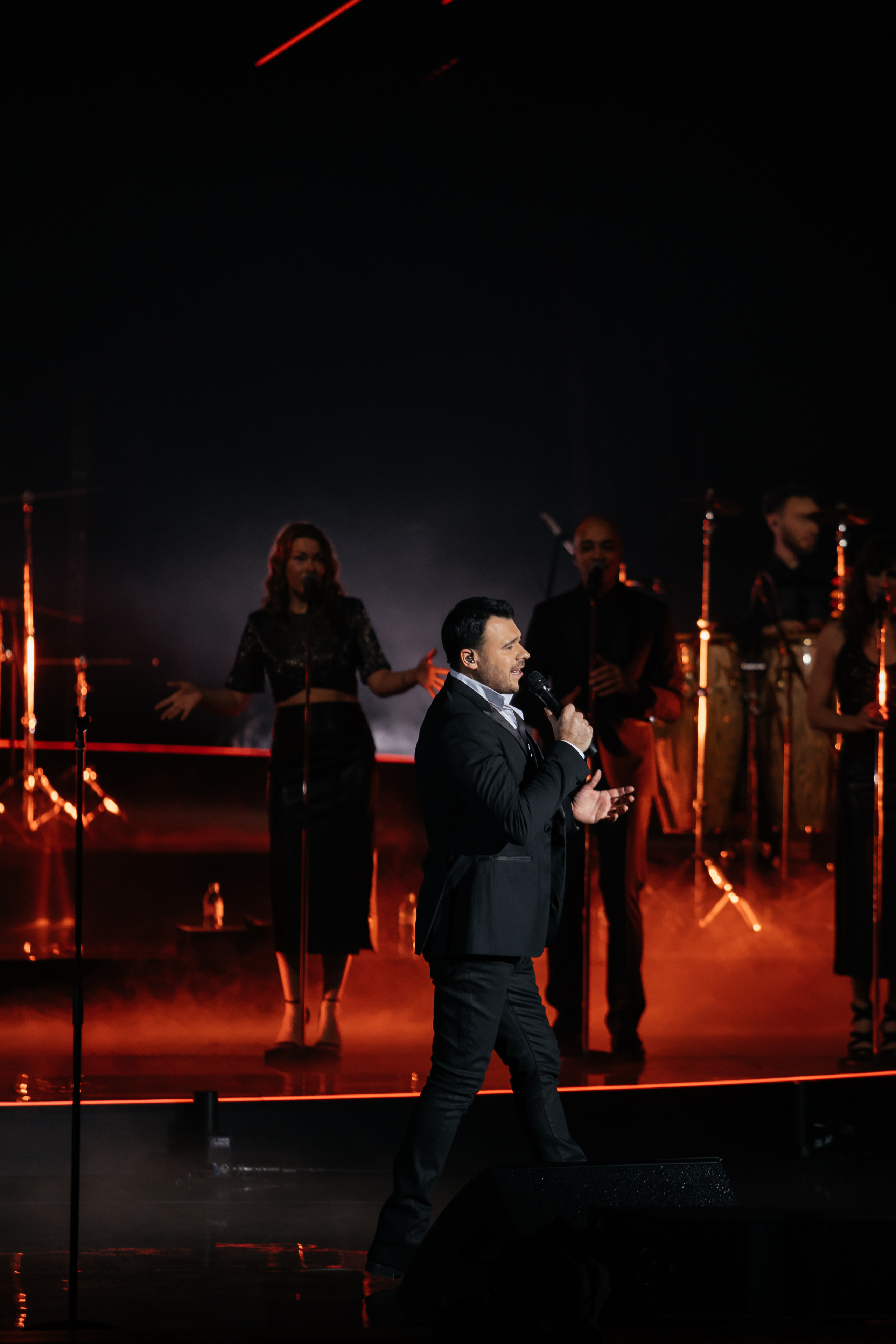 Эмин. Светский фотограф — Анисина Ирина