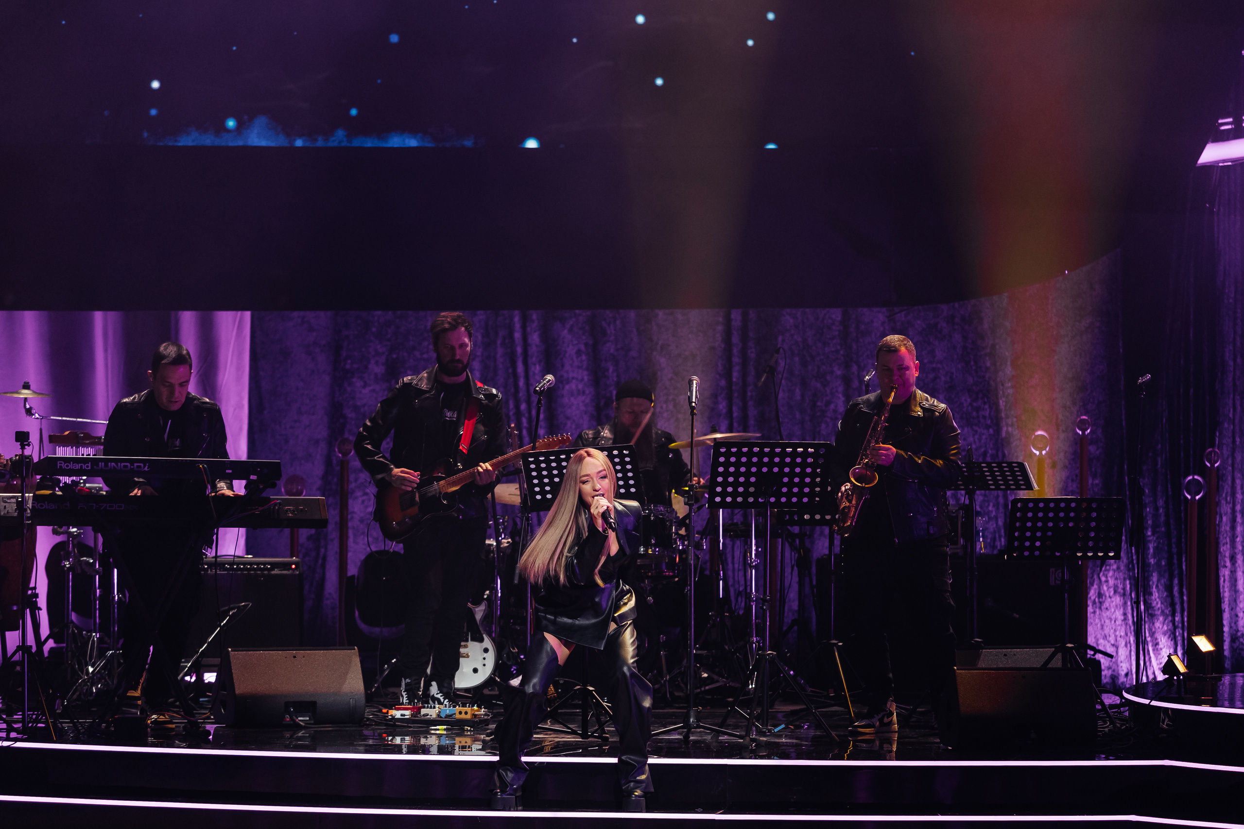 Песни Виктора Резника. Светский фотограф — Анисина Ирина