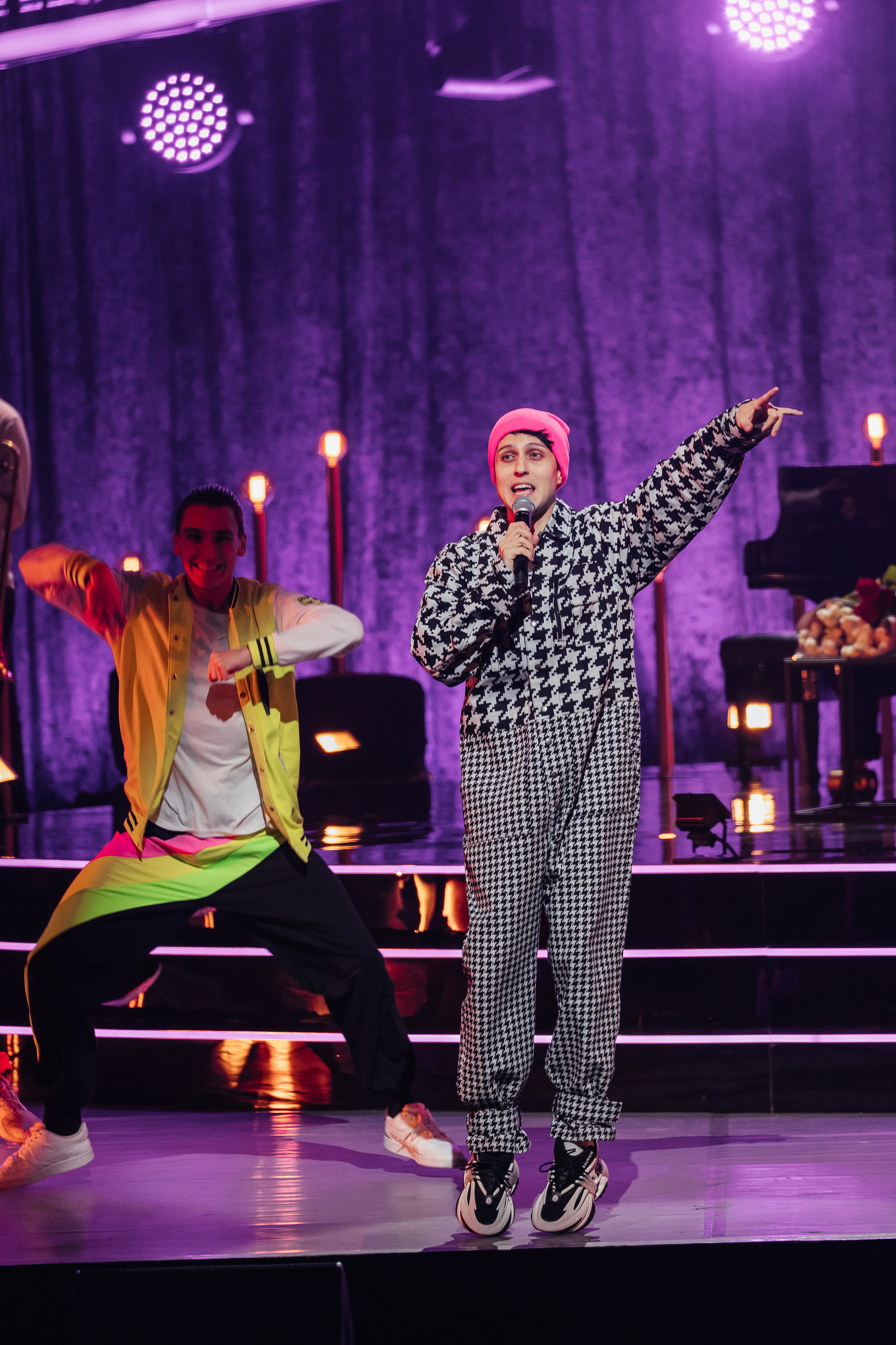 Песни Виктора Резника. Светский фотограф — Анисина Ирина