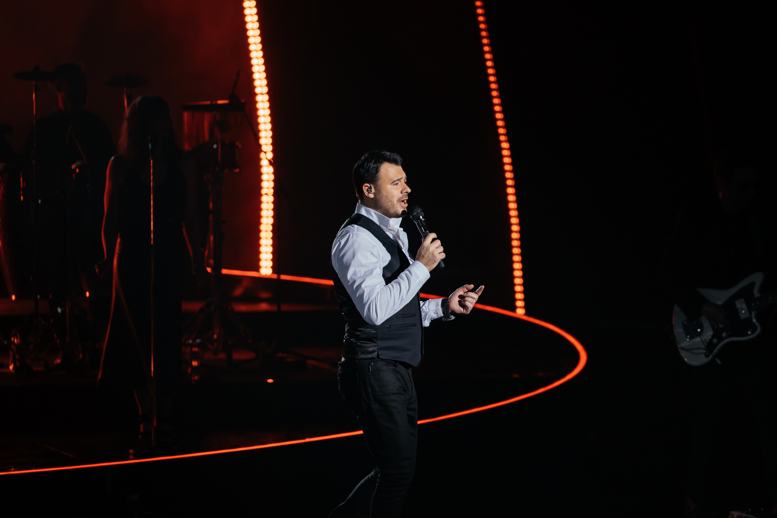 Эмин. Светский фотограф — Анисина Ирина