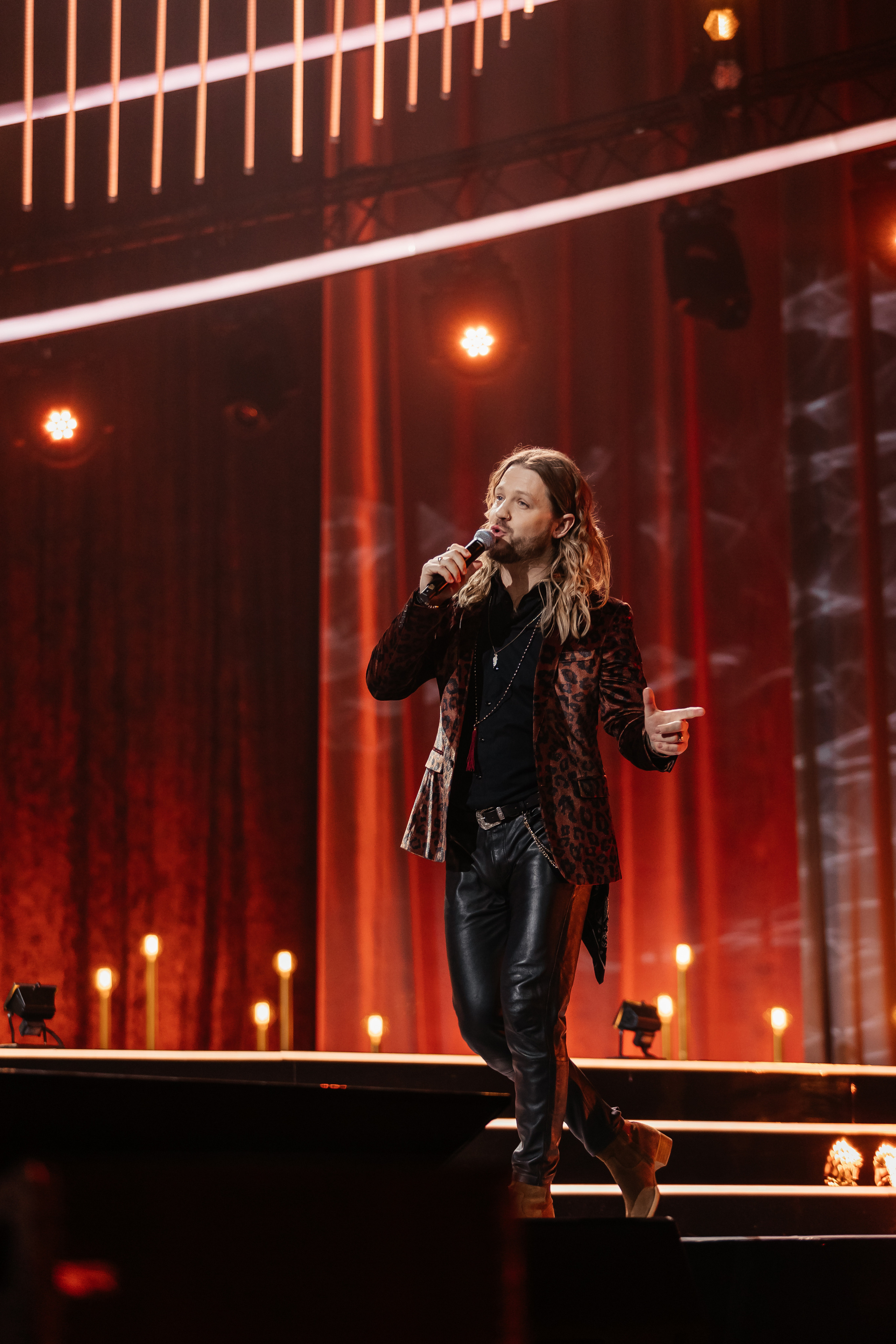 Песни Виктора Резника. Светский фотограф — Анисина Ирина