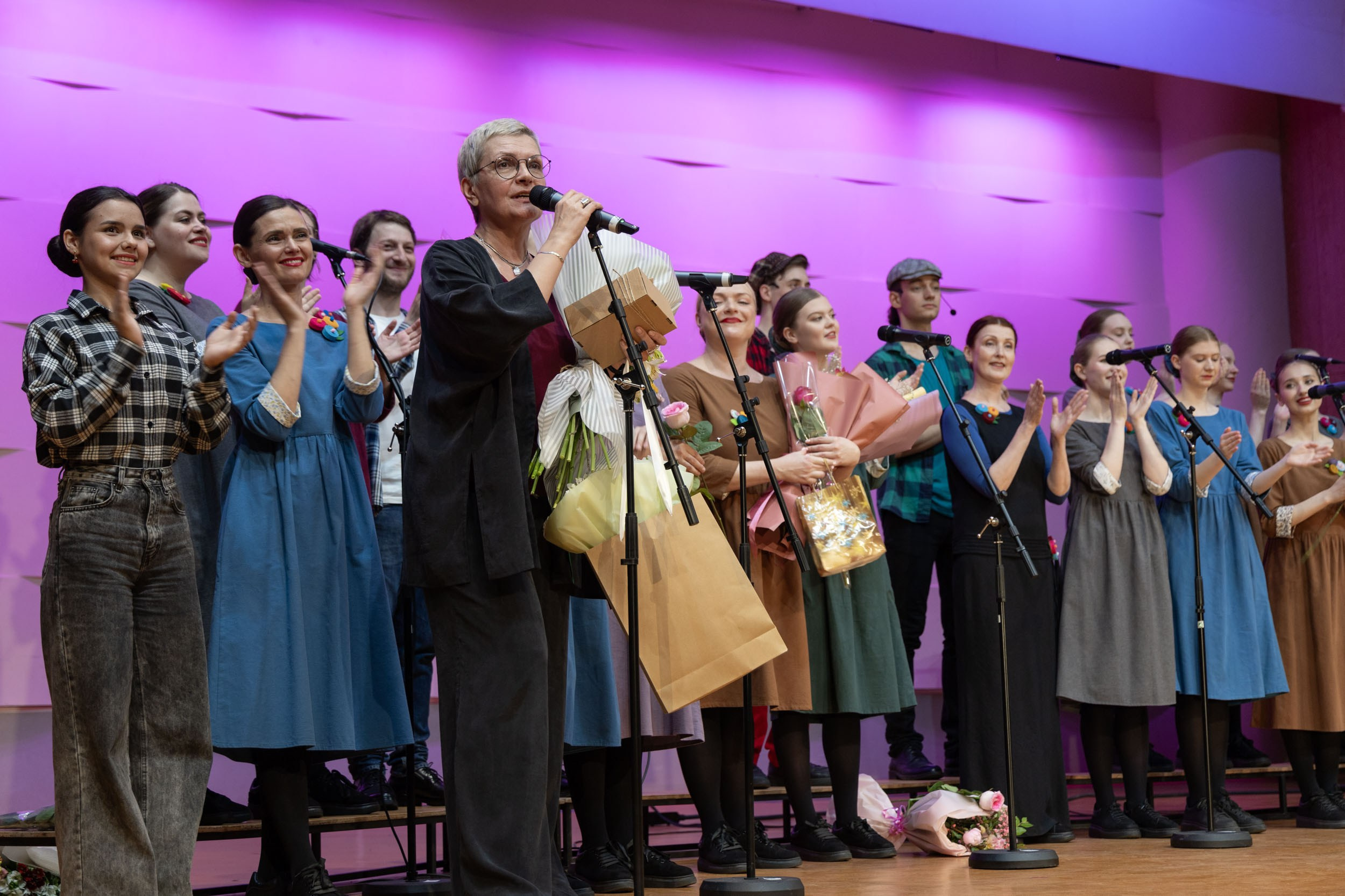 Молодежный эстрадный хор Вологодского областного колледжа искусств