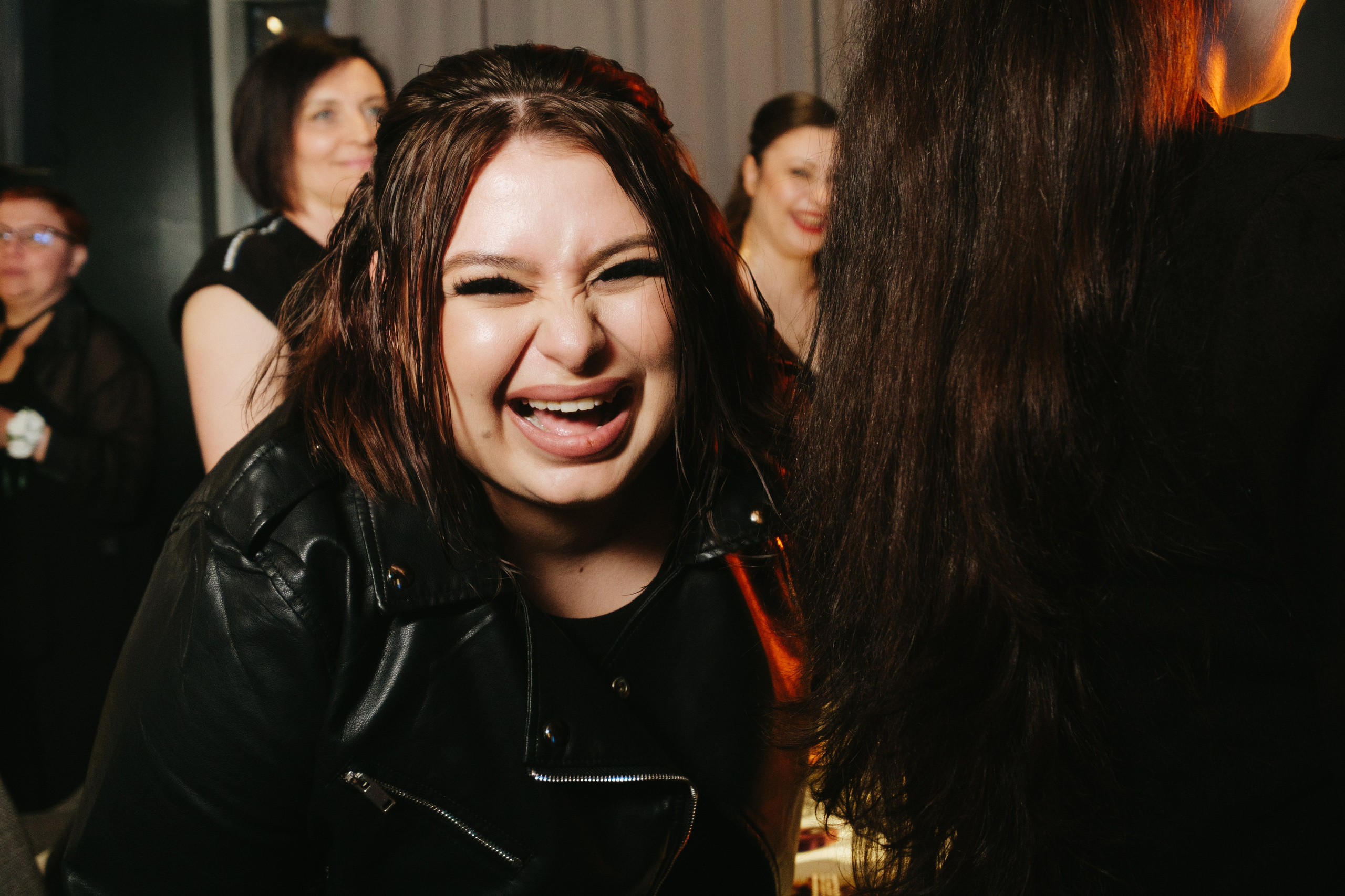 Корпоратив в Сириусу (Адлер) 10 лет компании. Свадебный фотограф Денис Ожигин в Краснодаре и крае. Эмоциональная и стильная съемка вашего дня