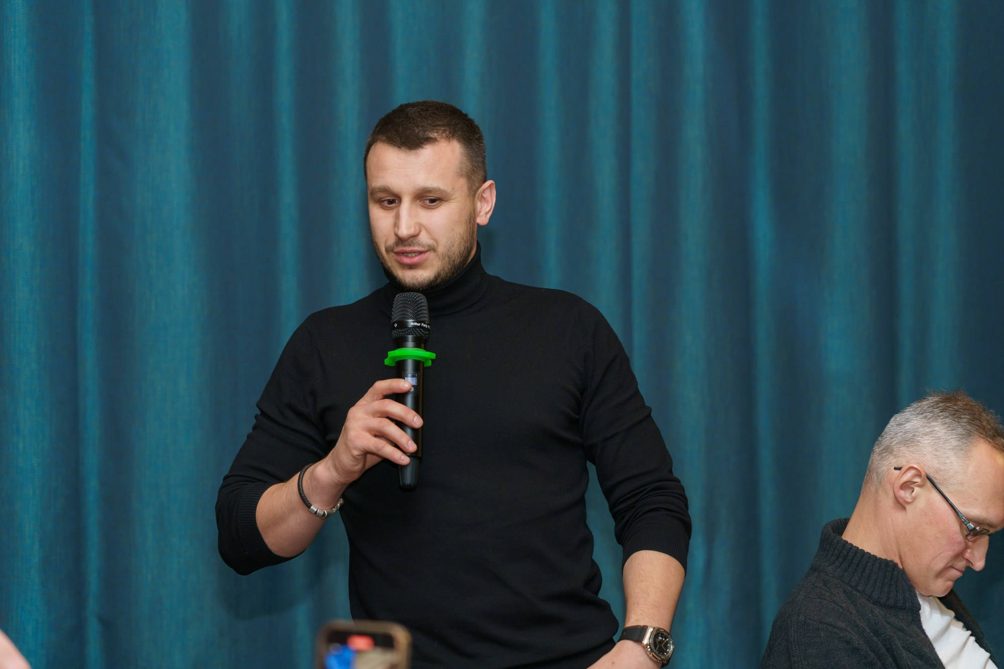 Выступление спикера. Photomantis