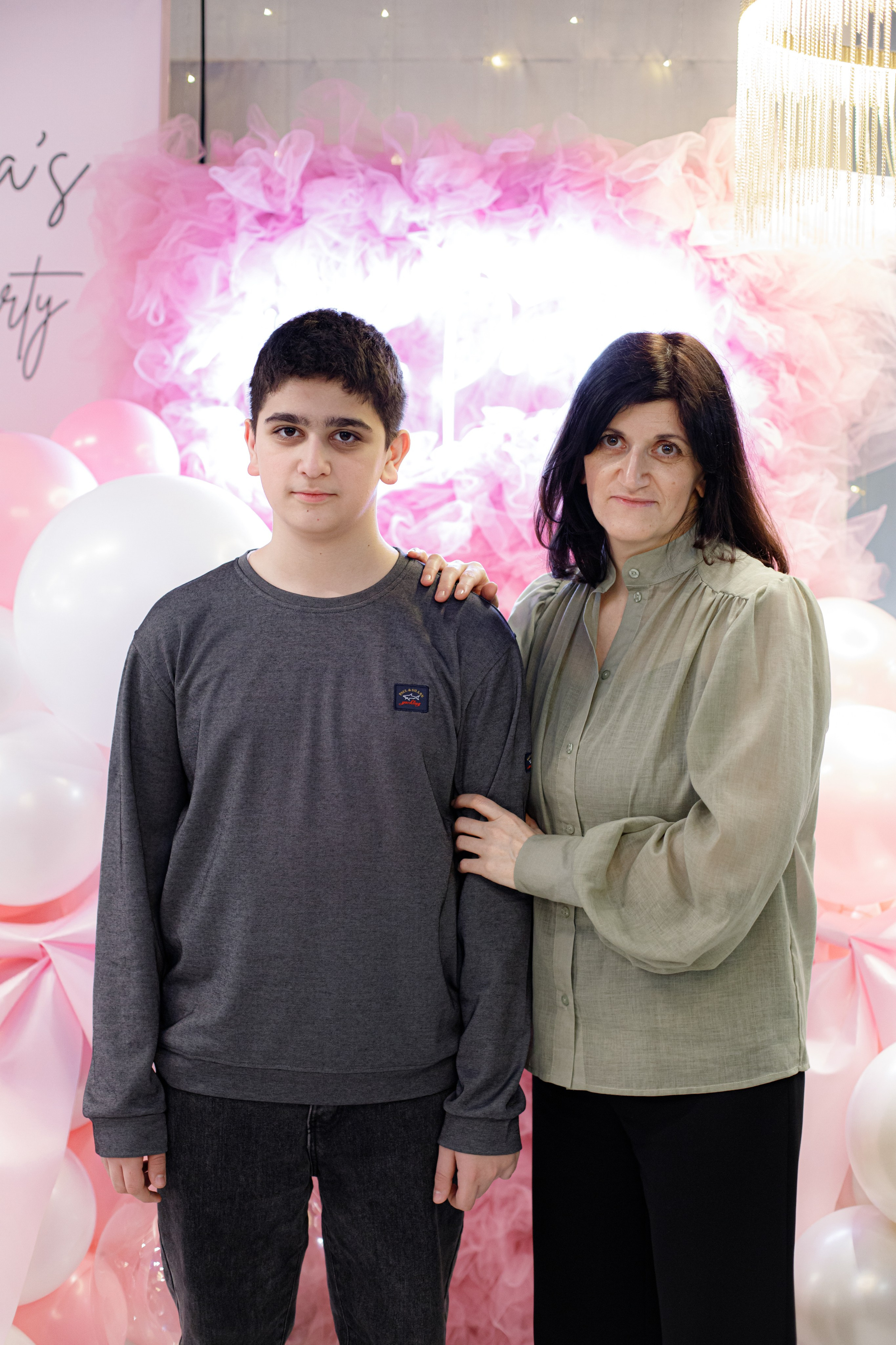 ASIA'S BIRTHDAY PARTY. Photokarish