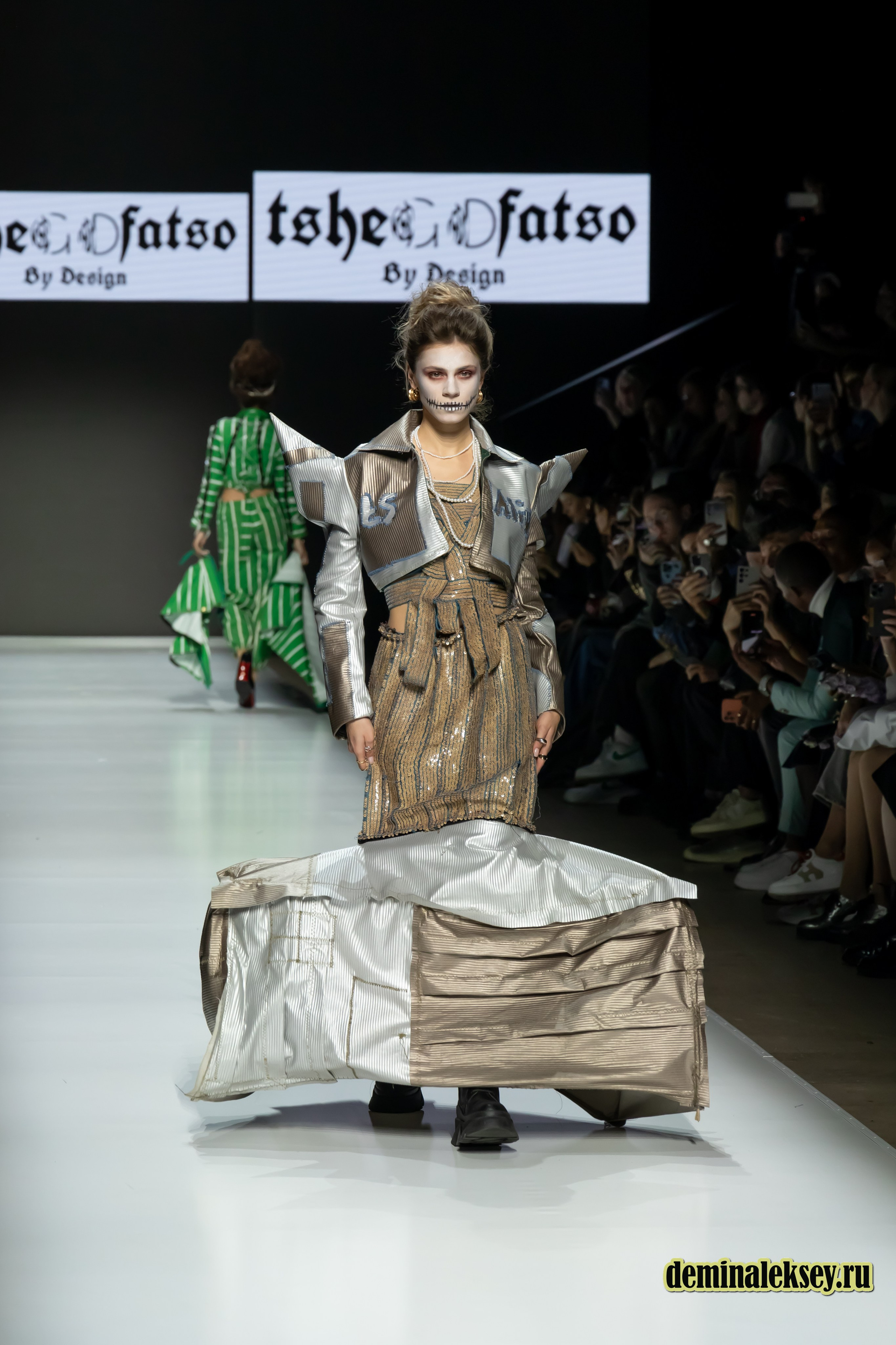 Московская неделя моды 2024 9 октября дизайнер Tshegofatso by design. Репортажный, семейный и студийный фотограф в Москве Демин Алексей