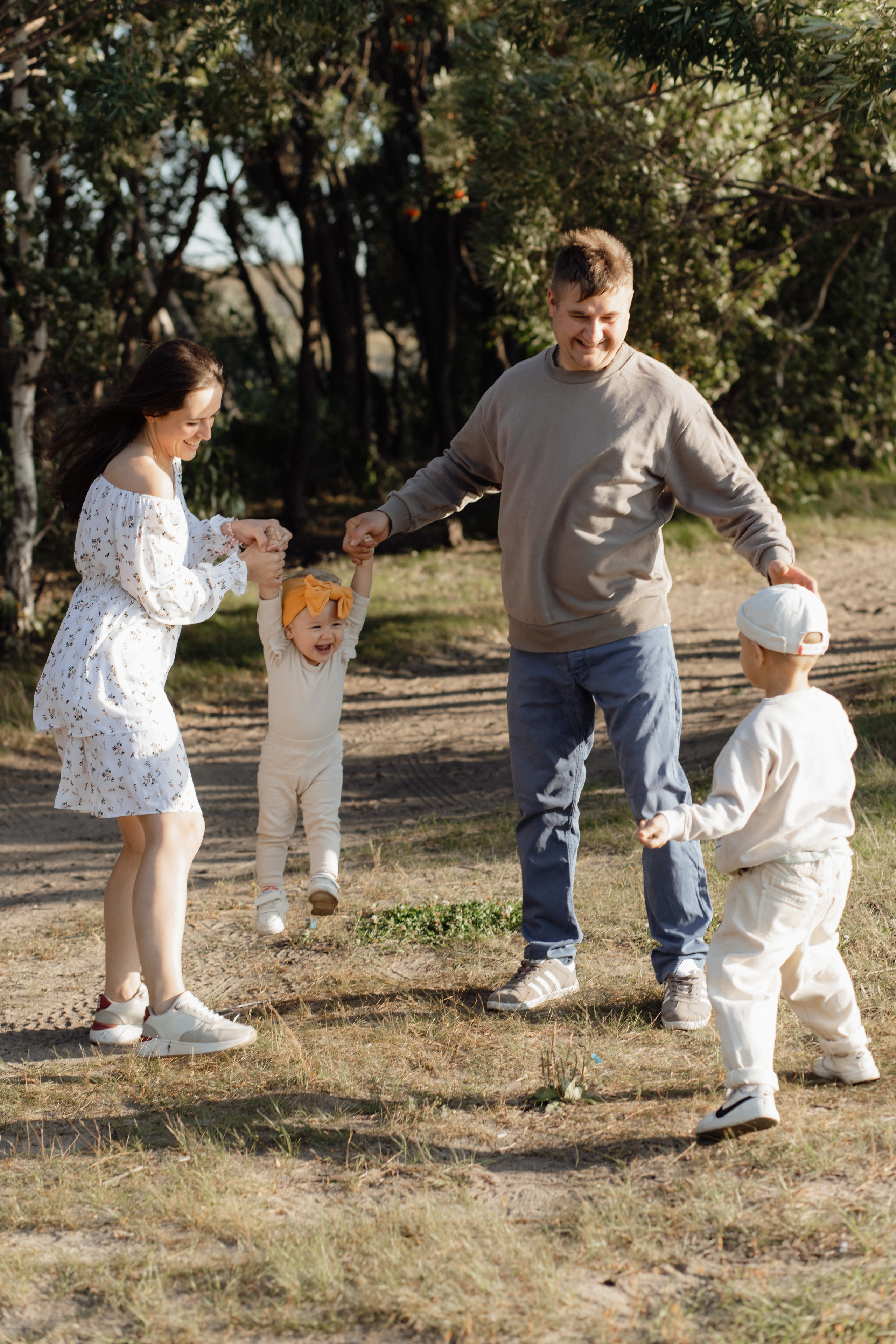 На берегу. Семейный и свадебный фотограф в Челябинске Мария Леонтьева