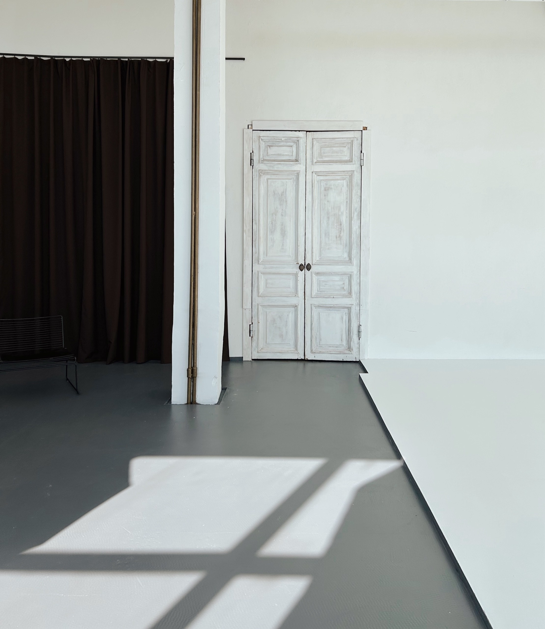 Фотостудия с художественным светом. Фотограф Анастасия Малашенко, Новосибирск