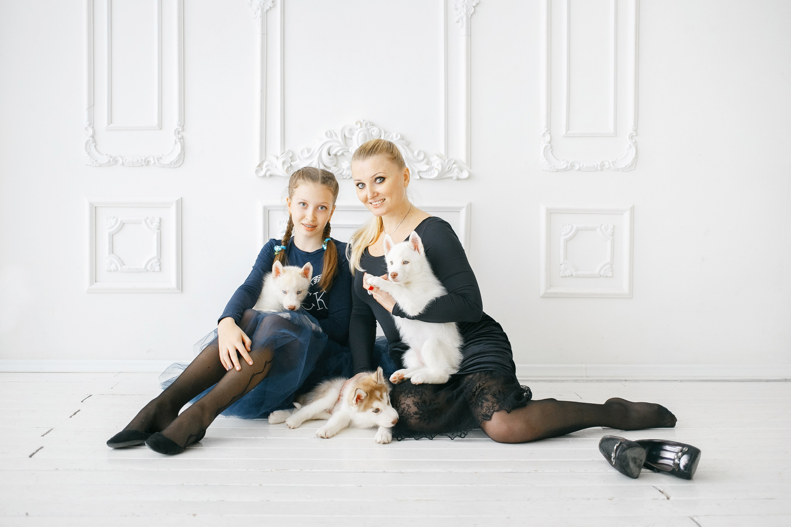 Весенняя фотосессия с щенками Хаски. Фотограф Сергей Логинов