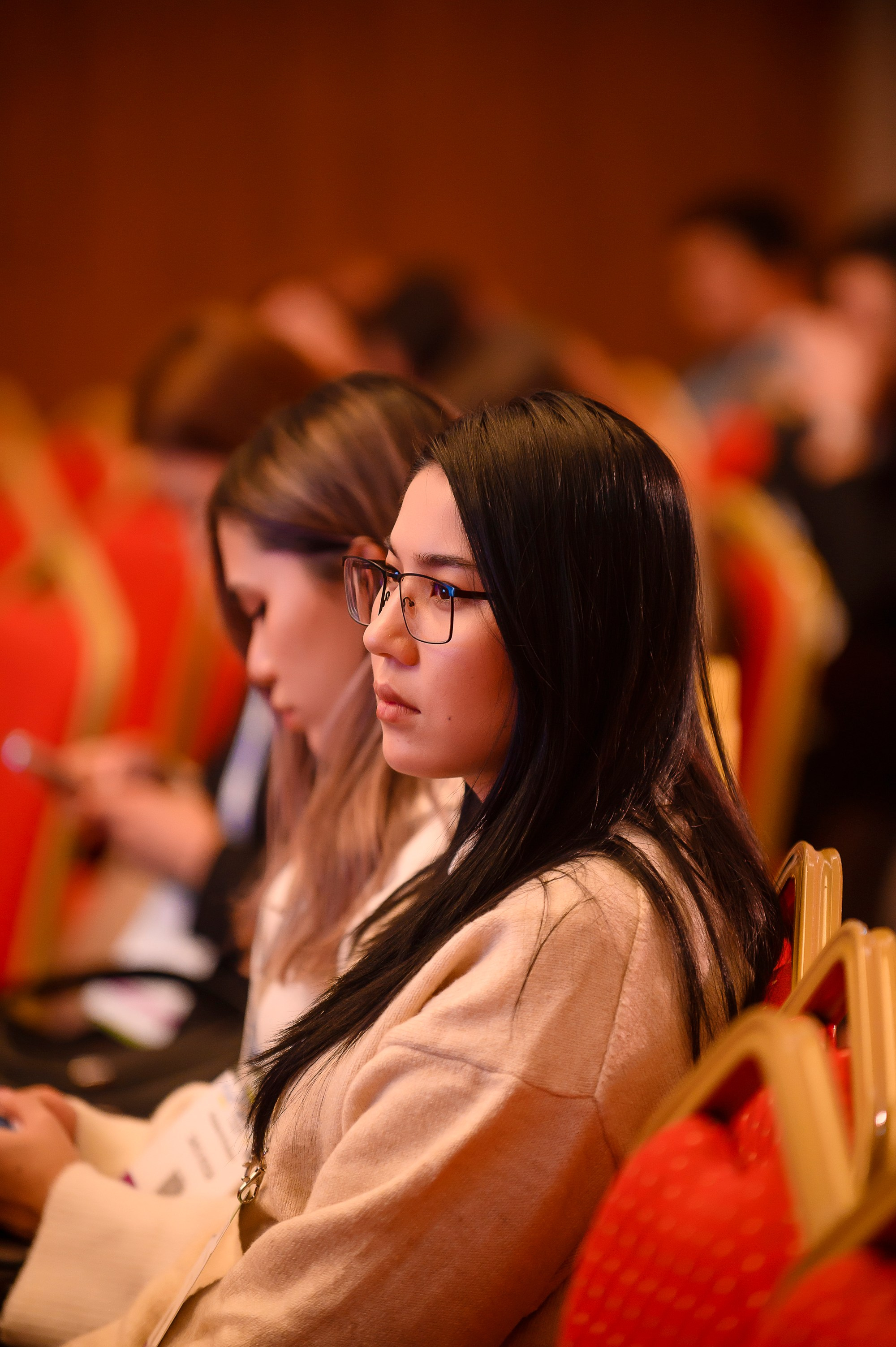 Digital Kyrgyzstan 2025. Интерьерный и репортажный фотограф в Алматы