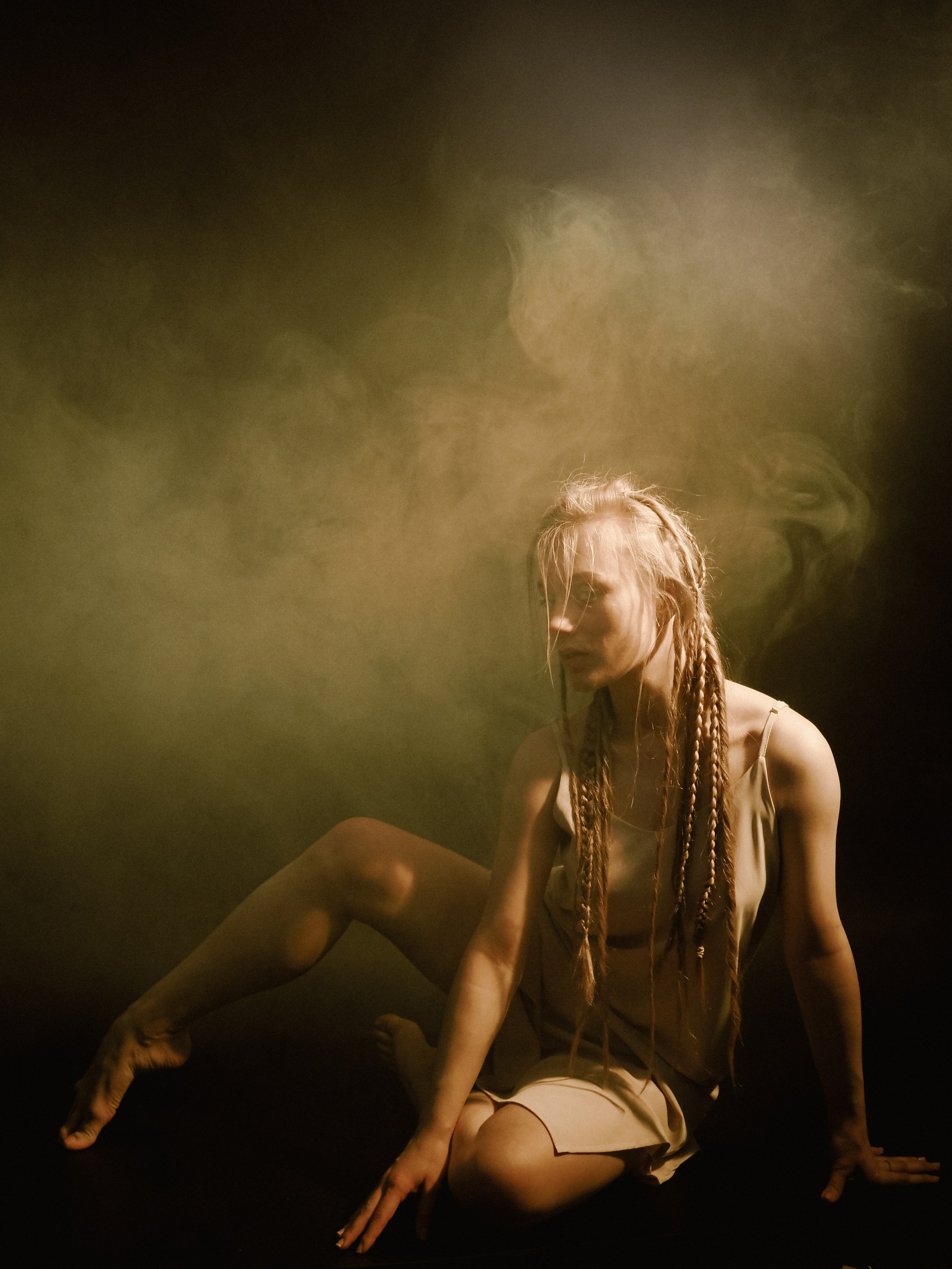 Студийный свет — дым. Фотограф Рязань. Семейный Свадебный фотограф