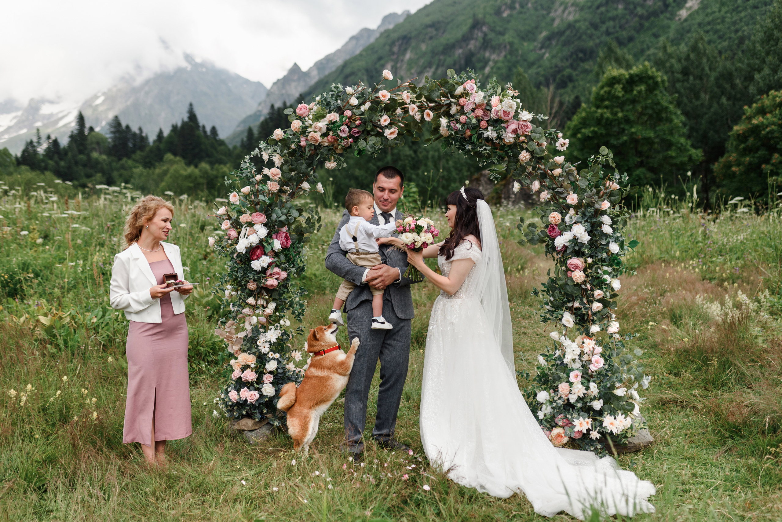 Свадьба Анжелики и Максима (Домбай). Свадебный и travel фотограф в Волгограде, Сочи, Домбае, Европе