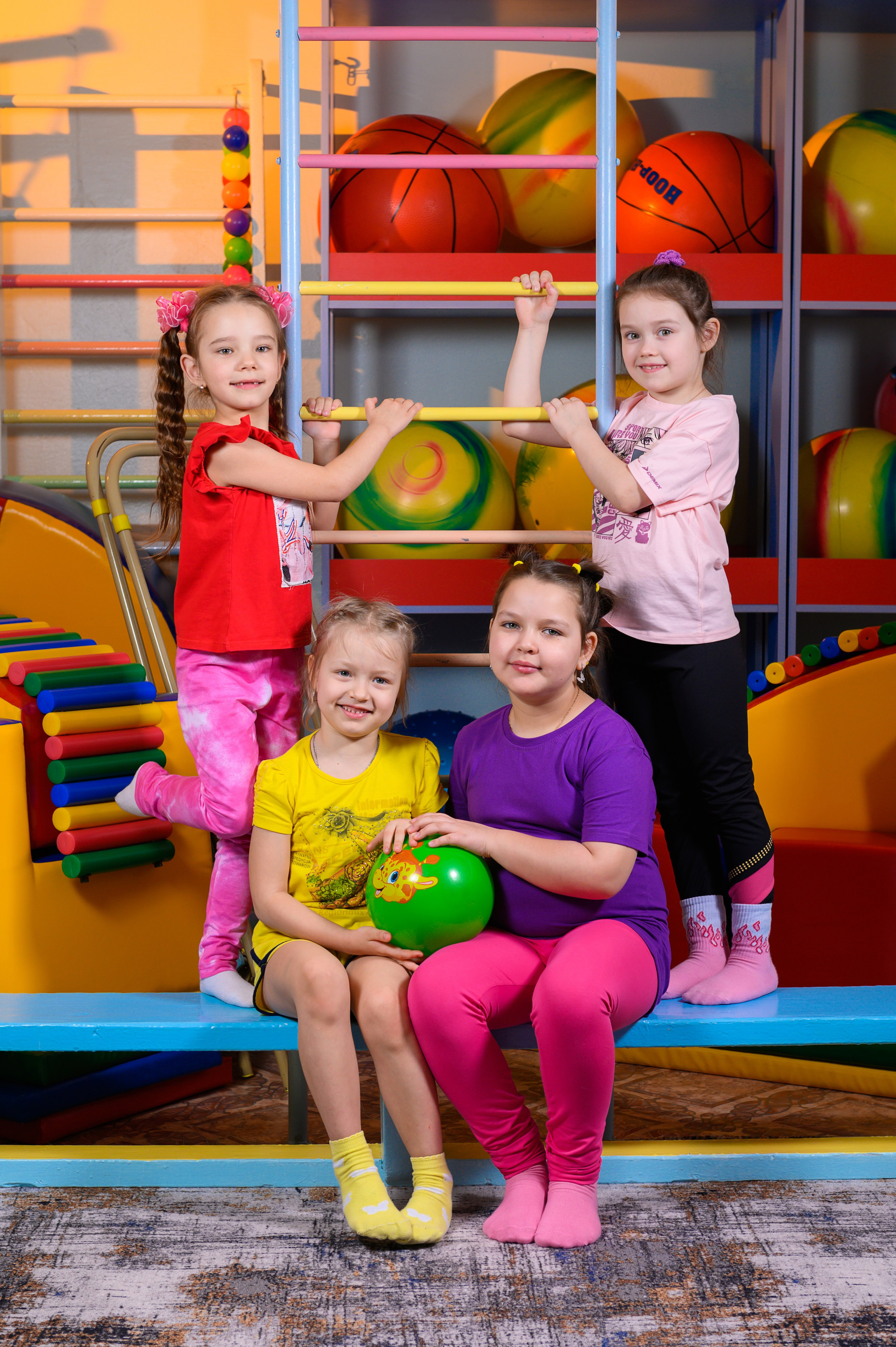 Фотосессия на выпускные альбомы для детского сада. Выпускные альбомы Искитим Бердск Новосибирск