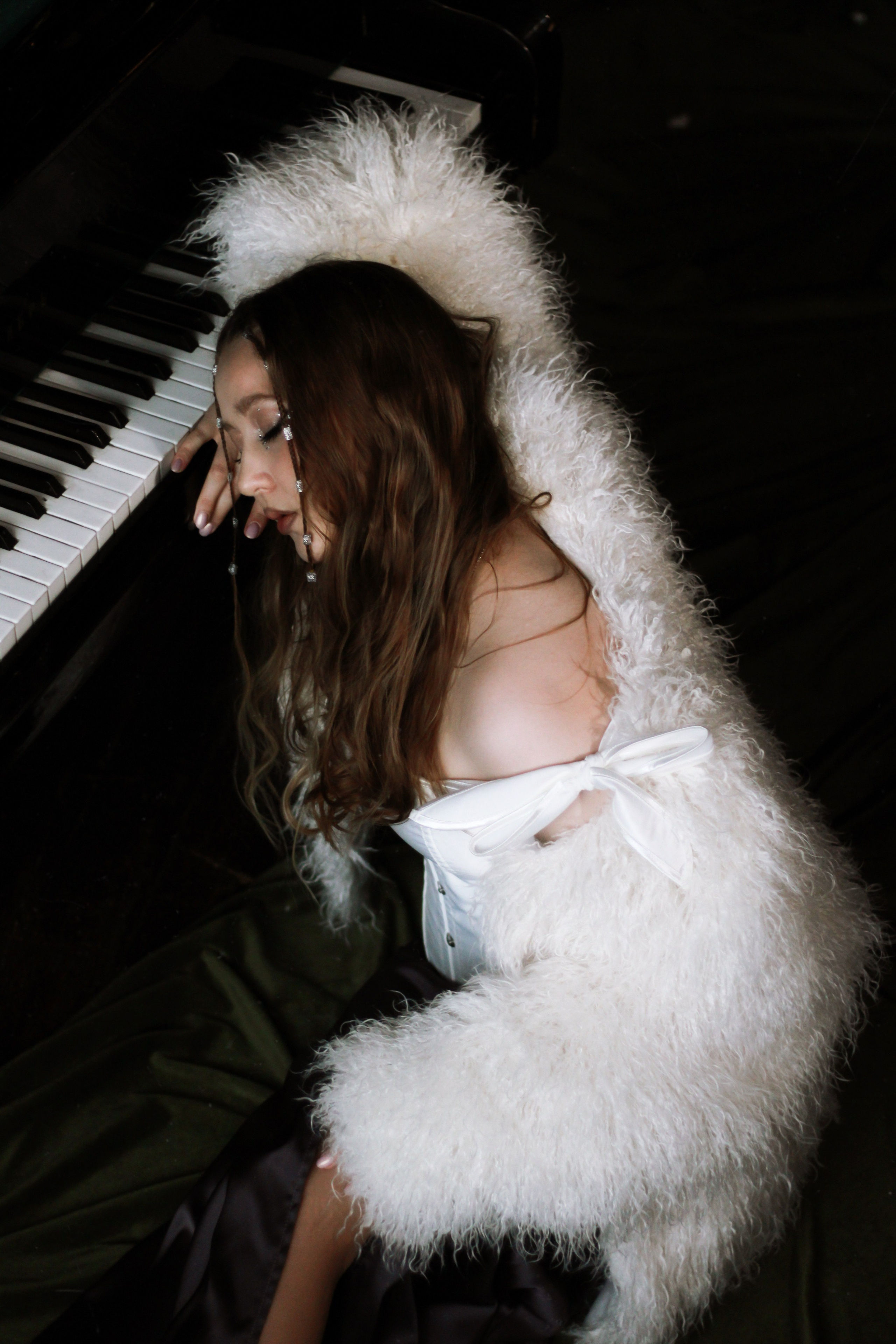 АL’MIRA ☽ сгорали слезы. Кристина Кутько • фотограф Новосибирск