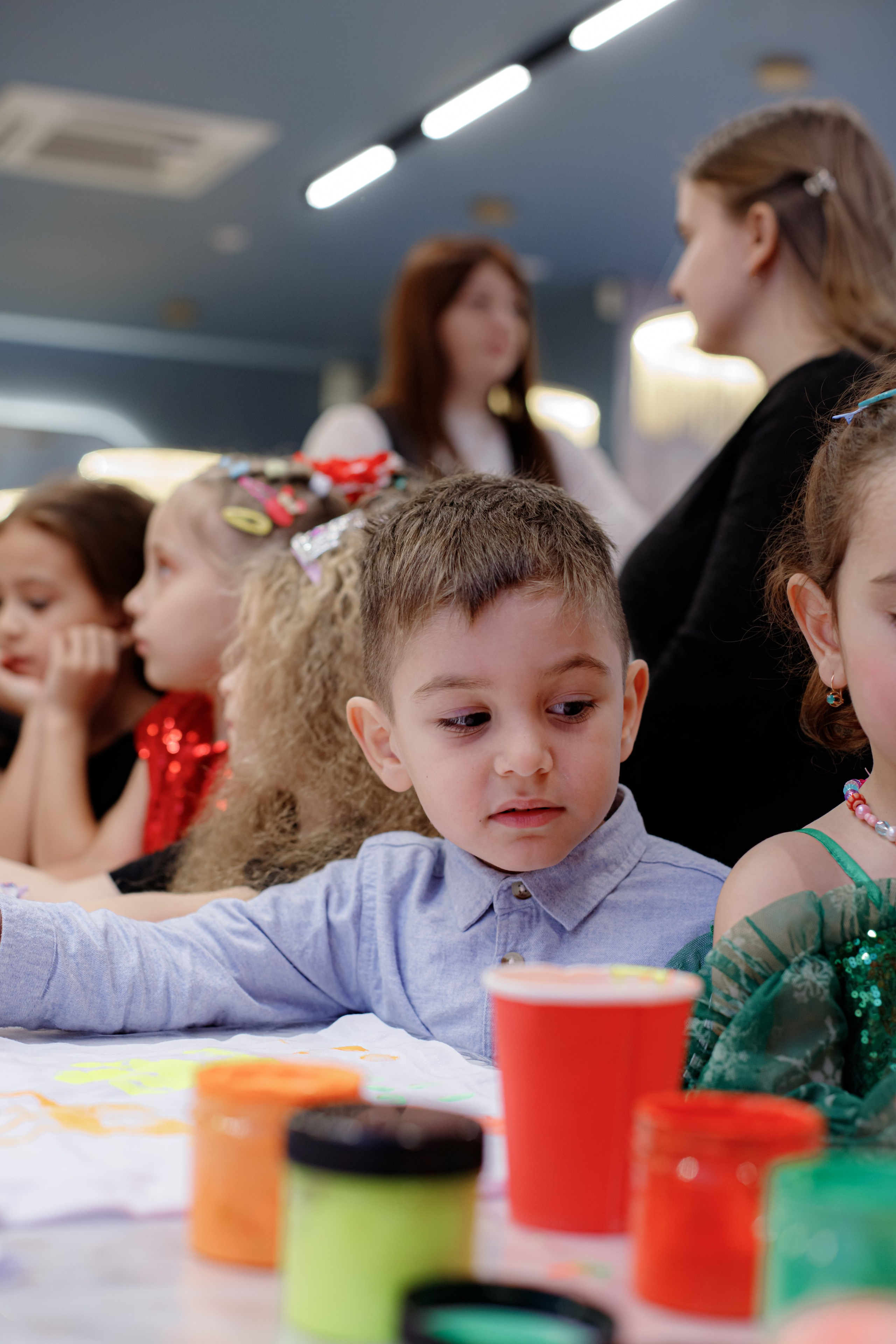 ASIA'S BIRTHDAY PARTY. Photokarish