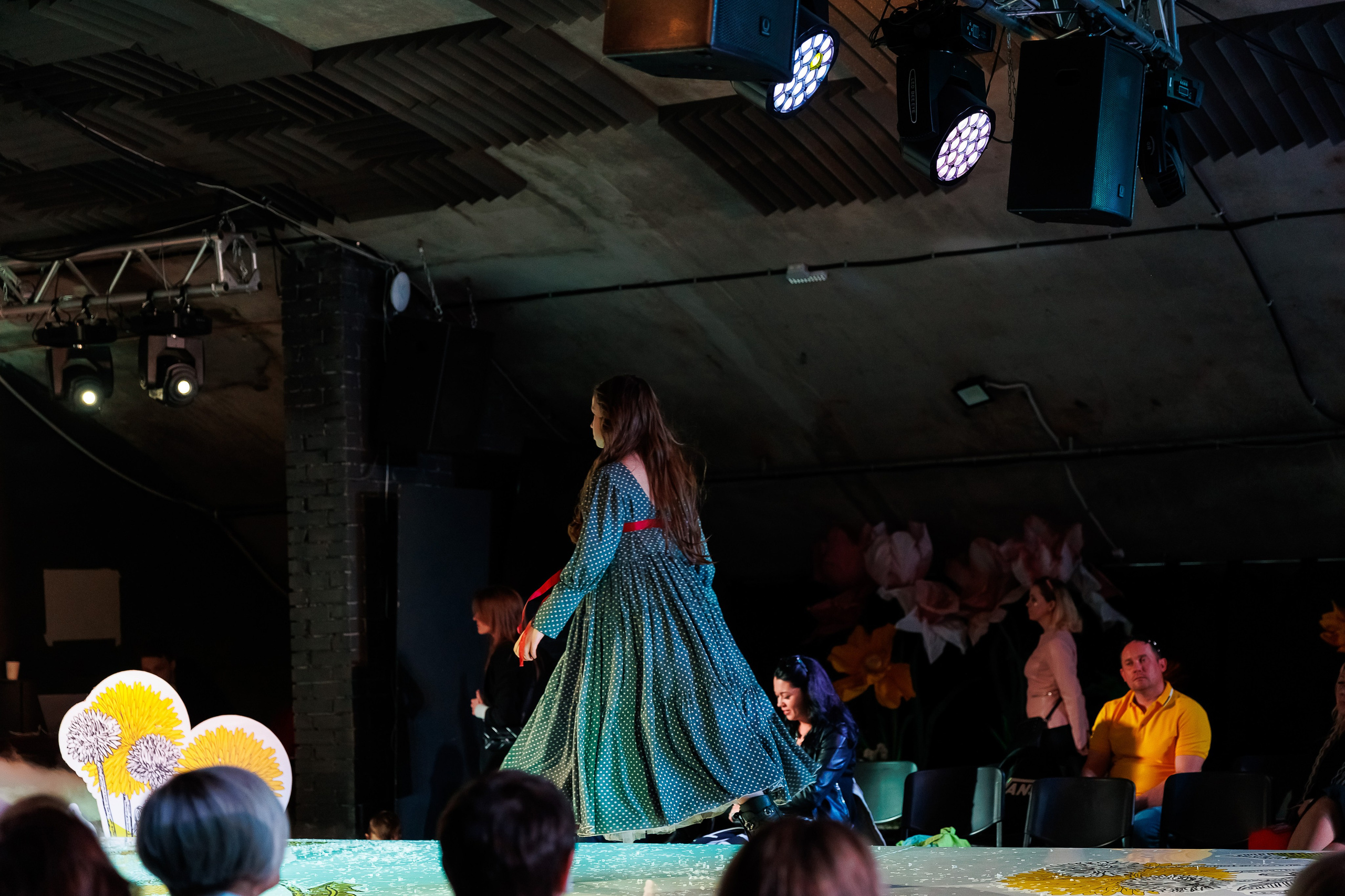 Показ Надежды Шибиной от журнала «Жираf». Фотограф Новосибирск — Наталья Гресь