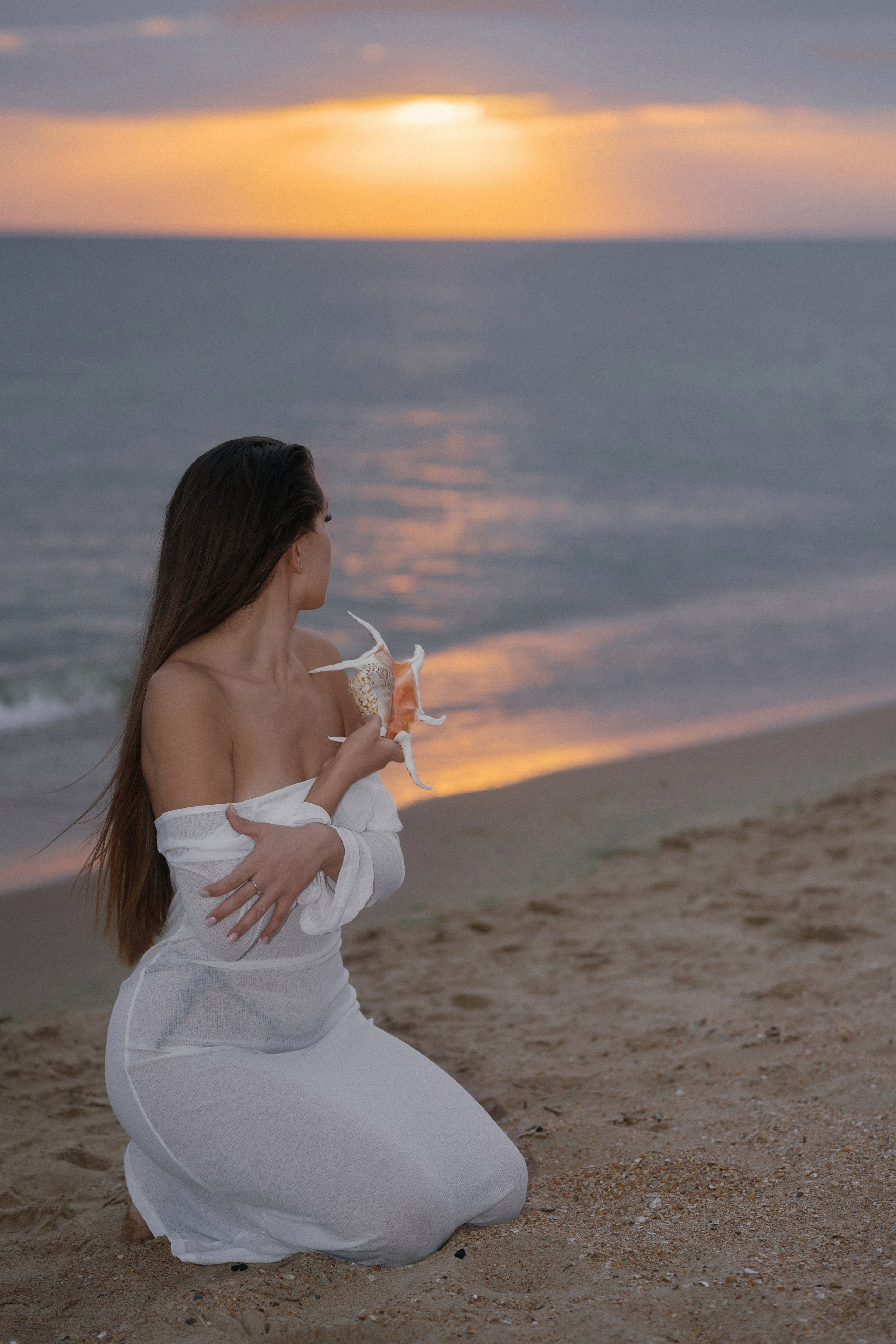 Фотоискусство в Анапе: женственный портрет среди песчаных барханов