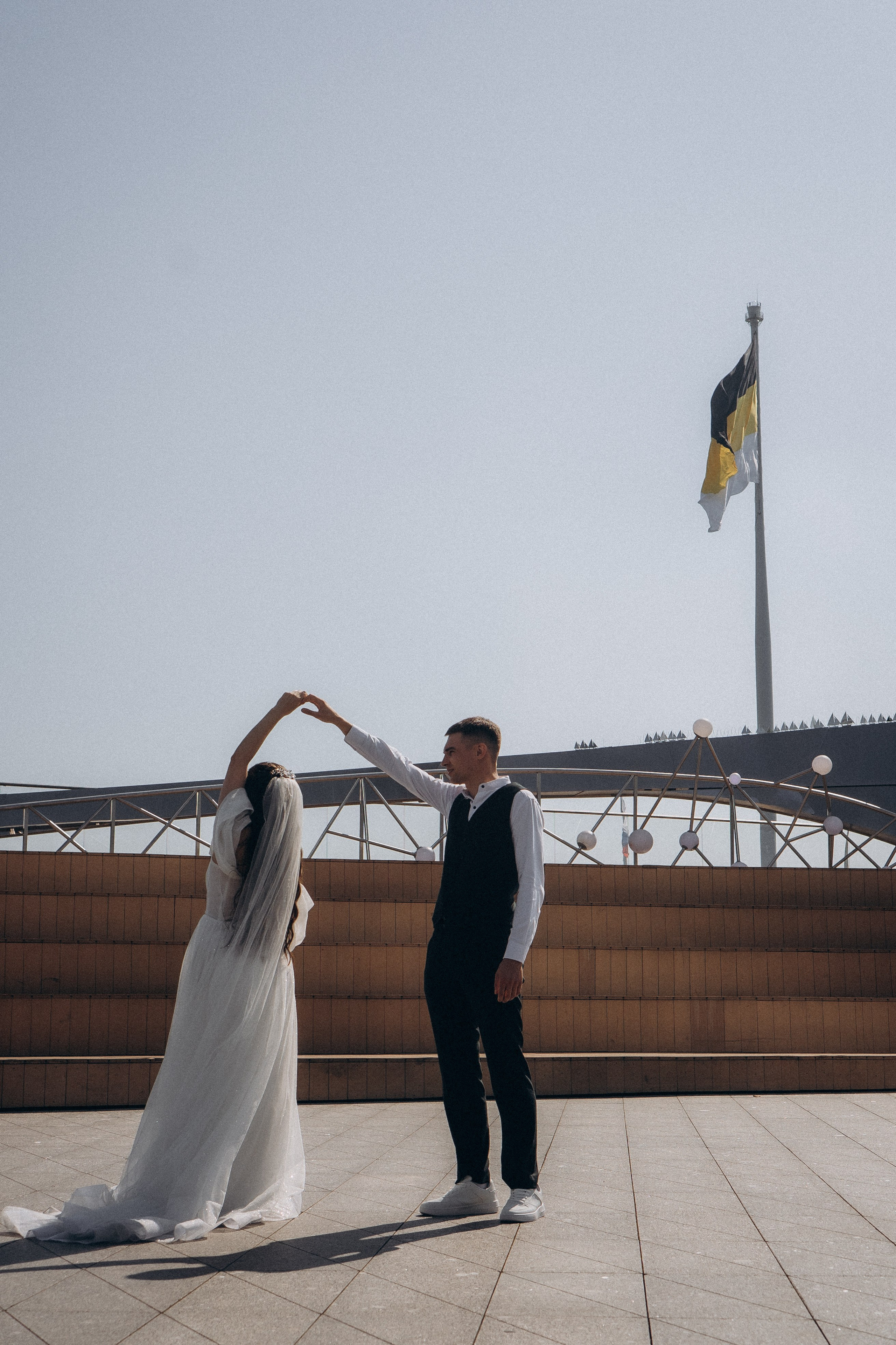 СВАДЕБНАЯ СЬЕМК В ПАРКЕ 300-ЛЕТИЯ. Профессиональный фотограф, Санкт-Петербург — Виктория Богомолова