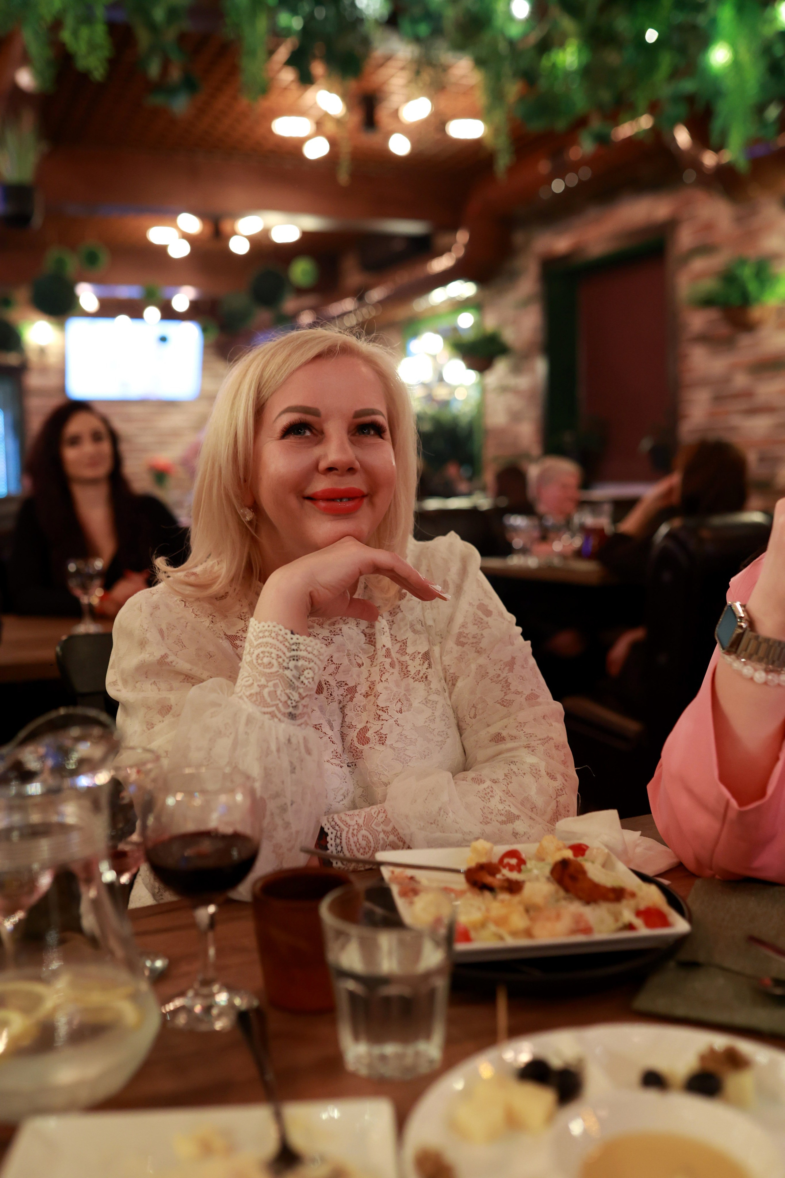 8 марта «Инжир». Andrey Pospelove. Фотограф в Саратове