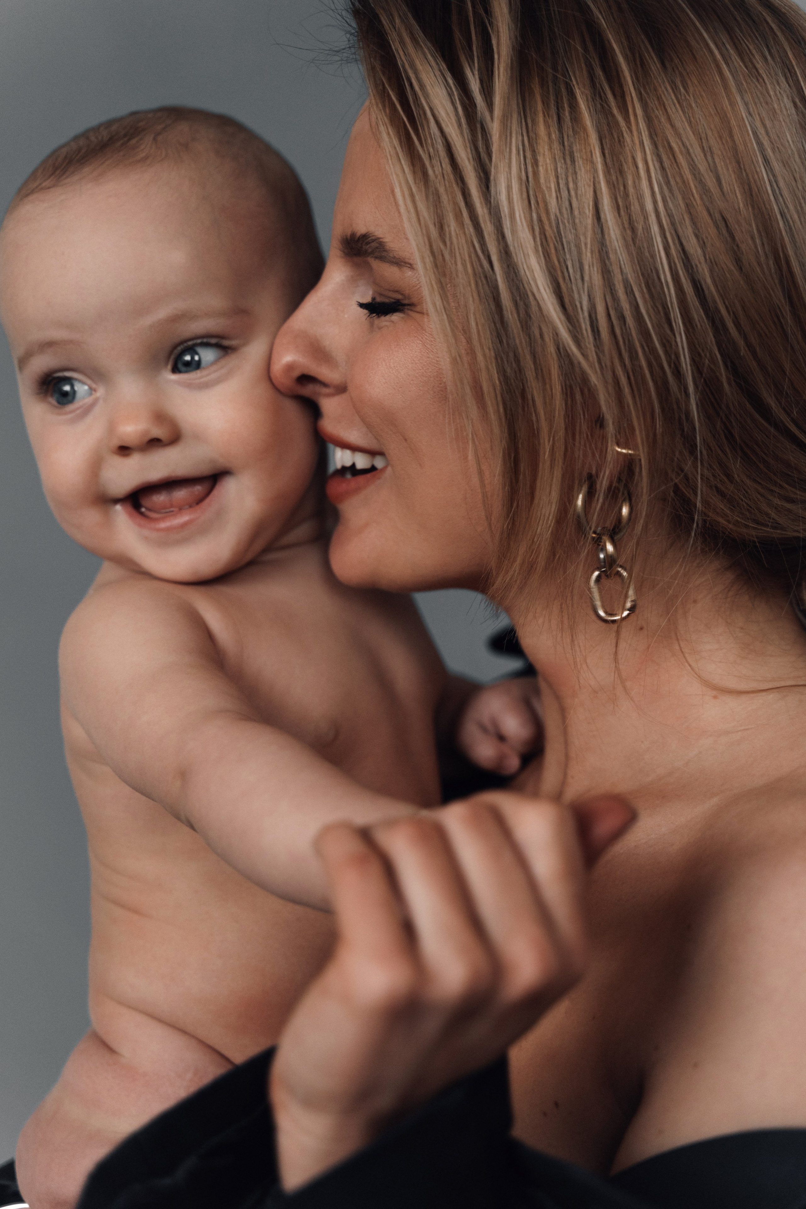 Кейсы. Фотограф в жанре будуар и арт ню в Ростове-на-Дону