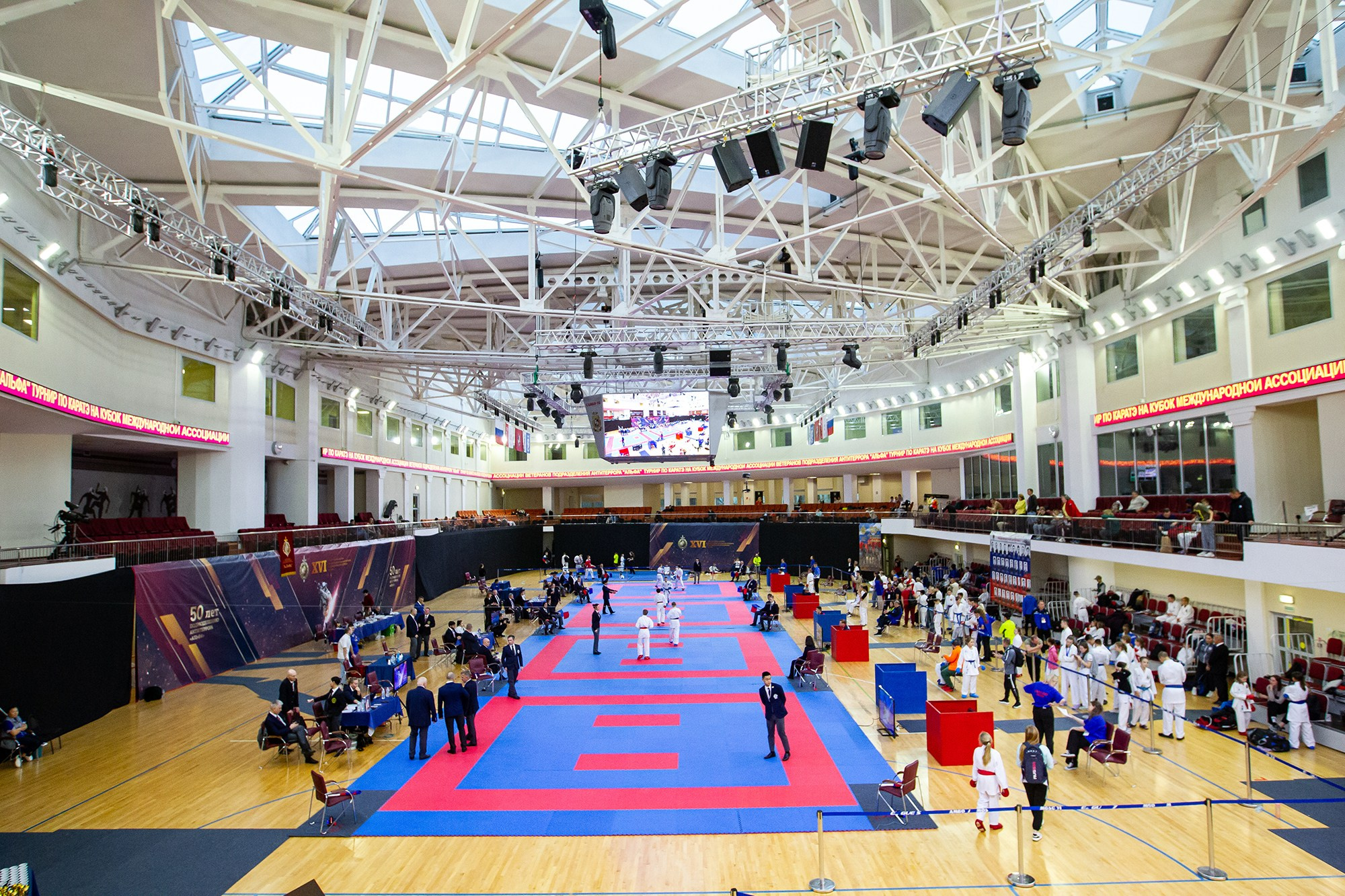 Репортажная фотосъемка в Москве и Московской области. Фотостудия в Москве LUXARTPHOTO