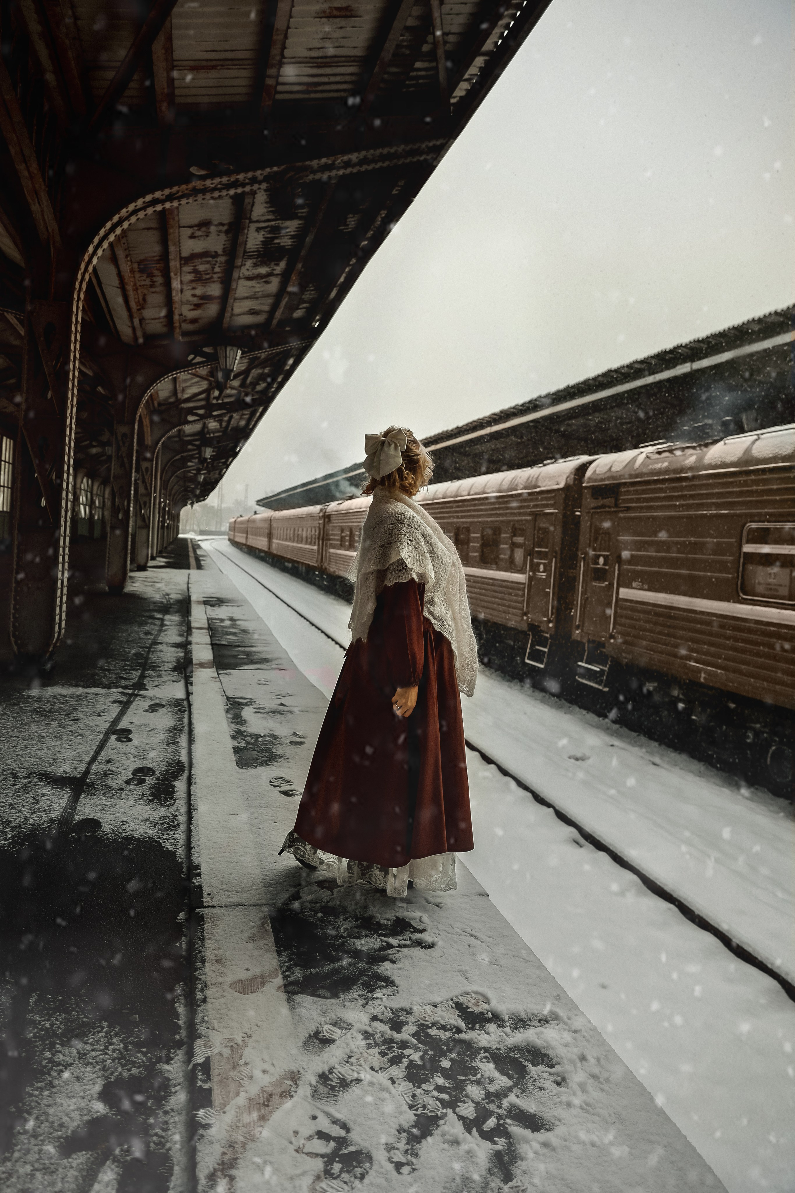 Ретро съемка на Витебском вокзале. Фотограф — Татьяна Кириллова, г. Санкт-Петербург