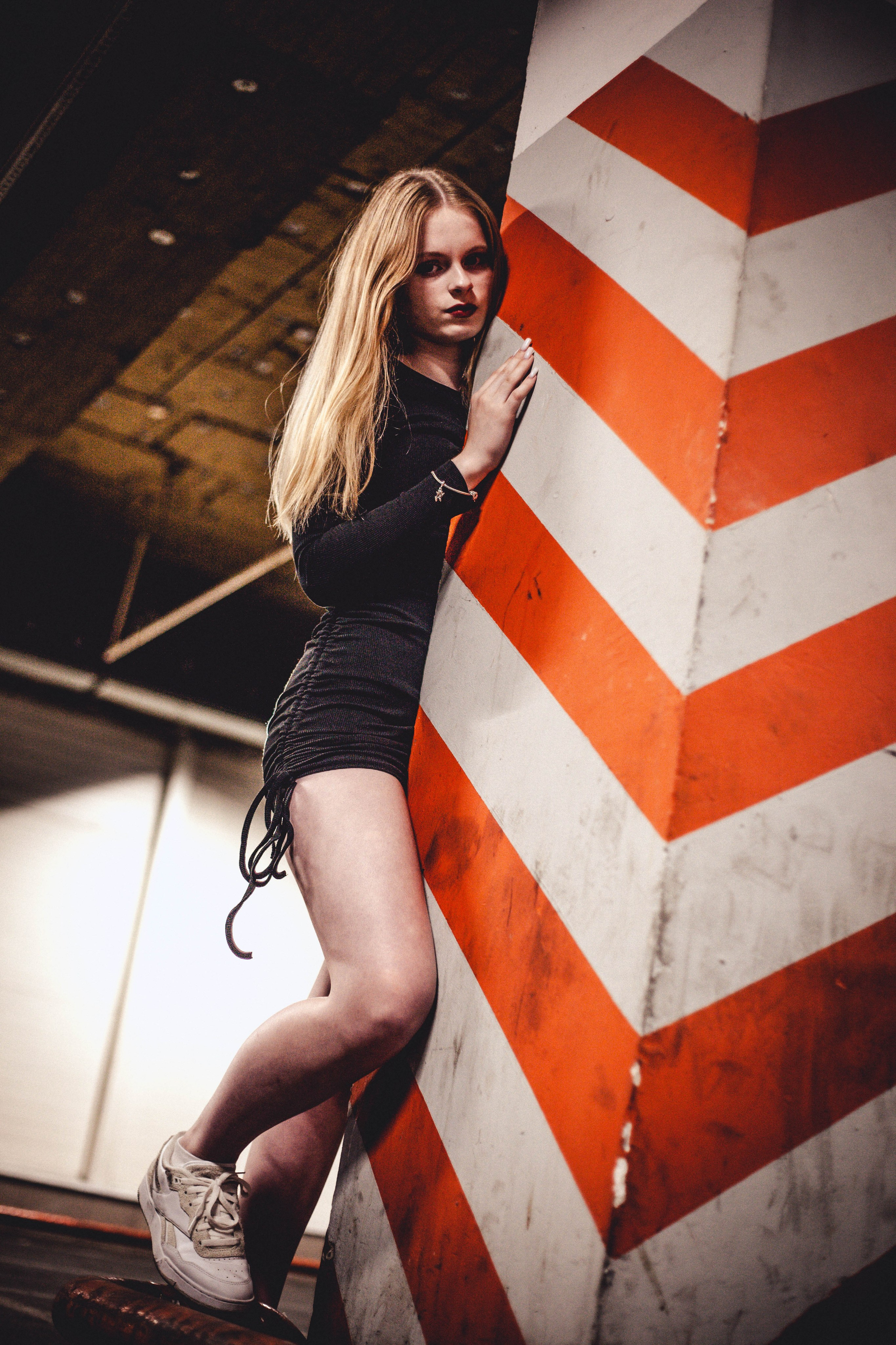 «Тайны парковки глазами тележки». Уличный фотограф Города N