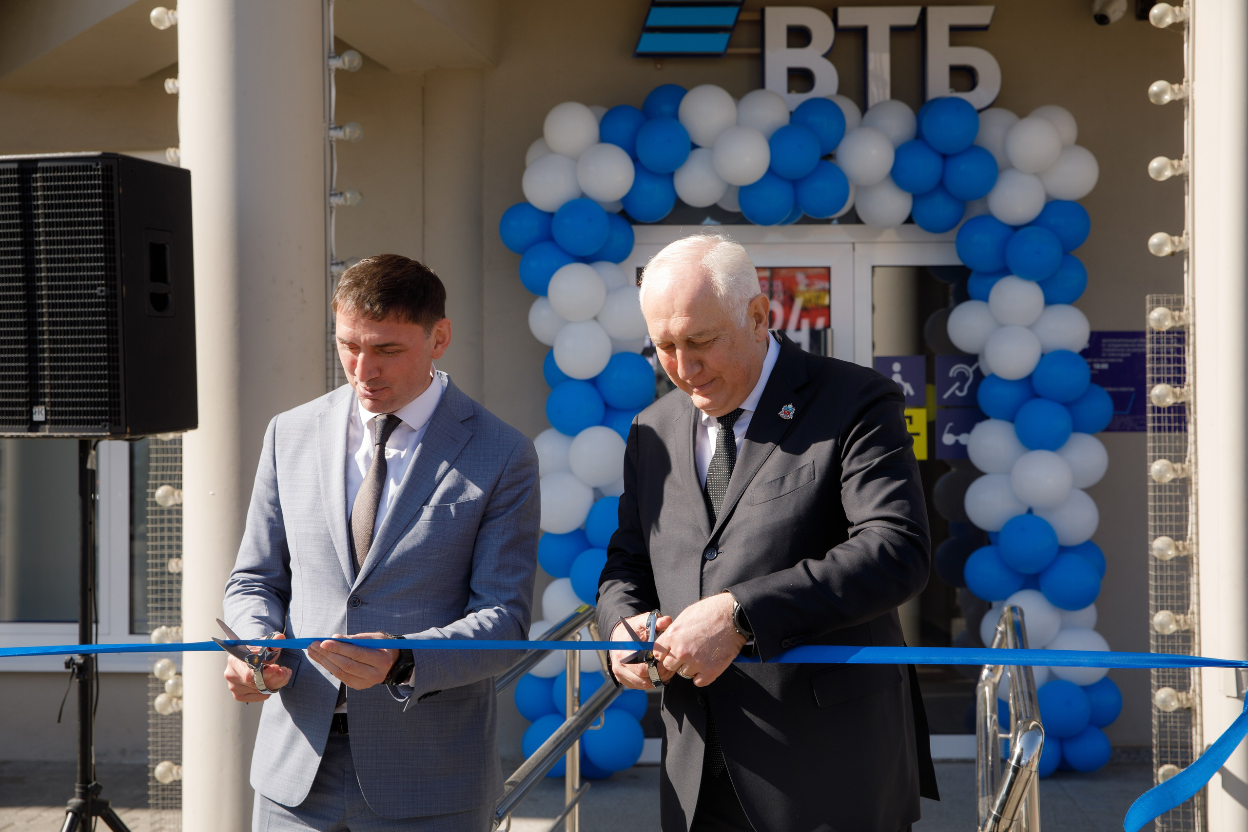 Открытие офиса ВТБ во Владикавказе. Фотограф во Владикавказе Юрий Геворгизов