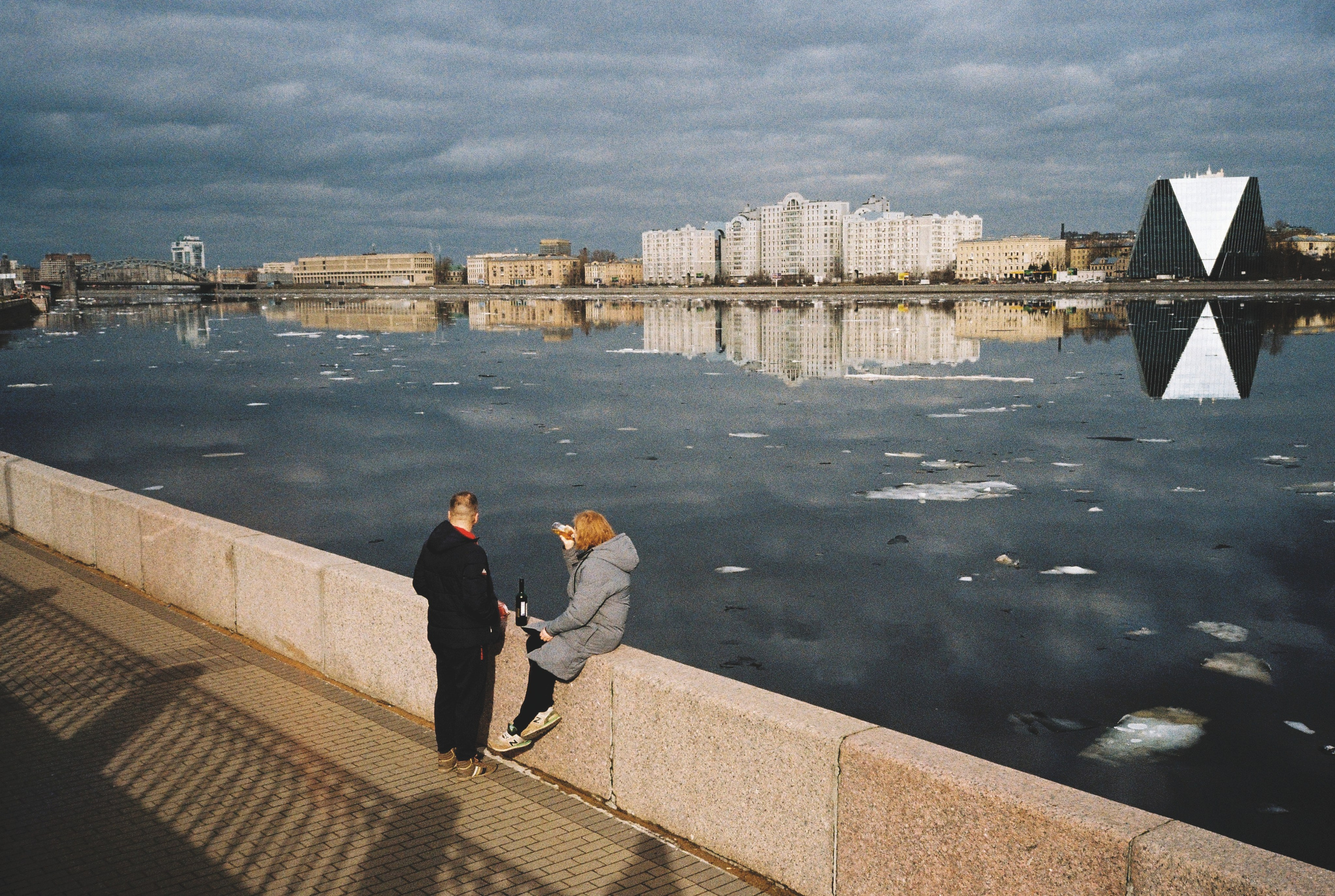 Фотографии цветные. Свадебный и семейный пленочный фотограф в Петербурге Истомина Ирина