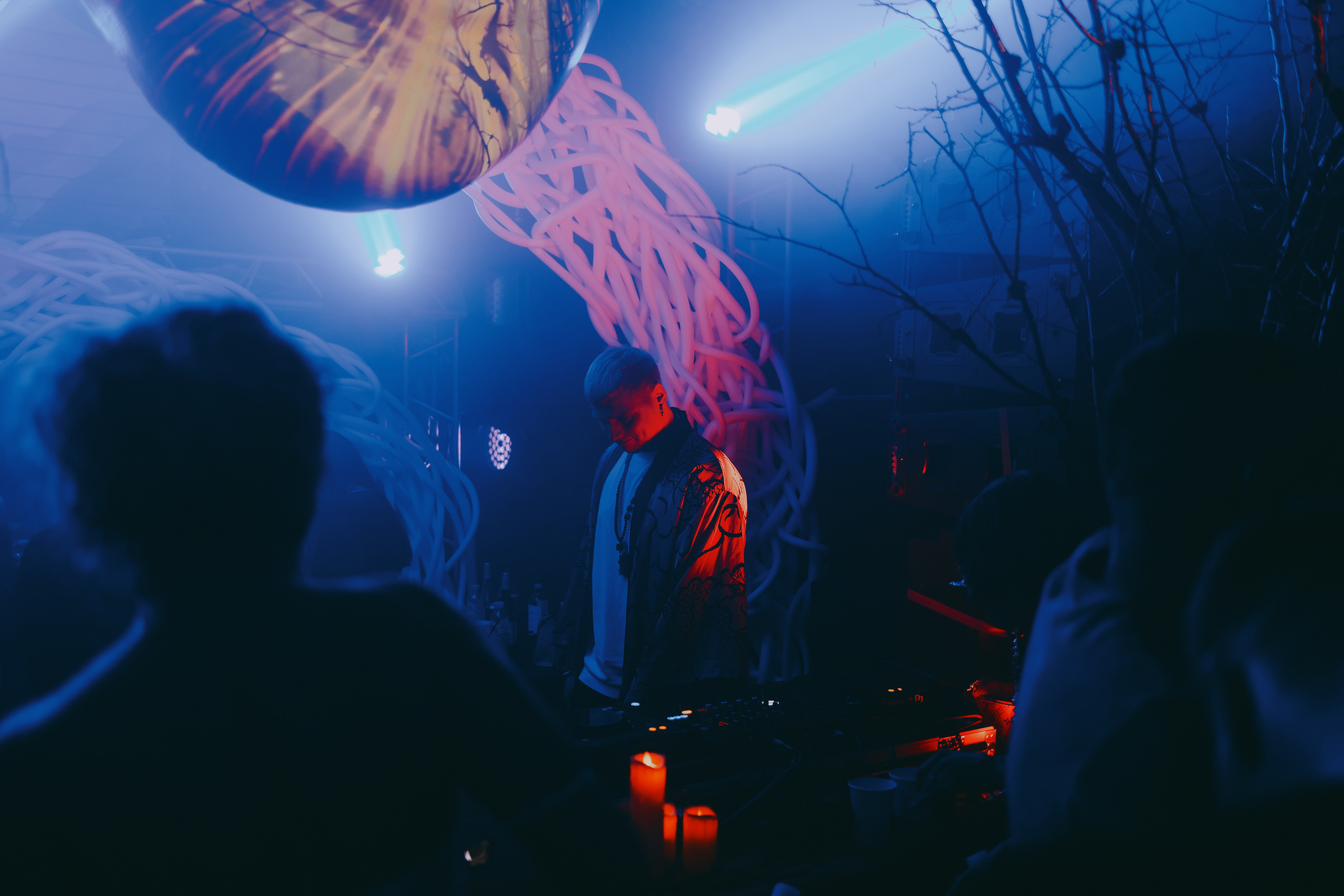 MANTRA: Rapossa. Фото и видео контент за одну съемку — Веретенников Егор