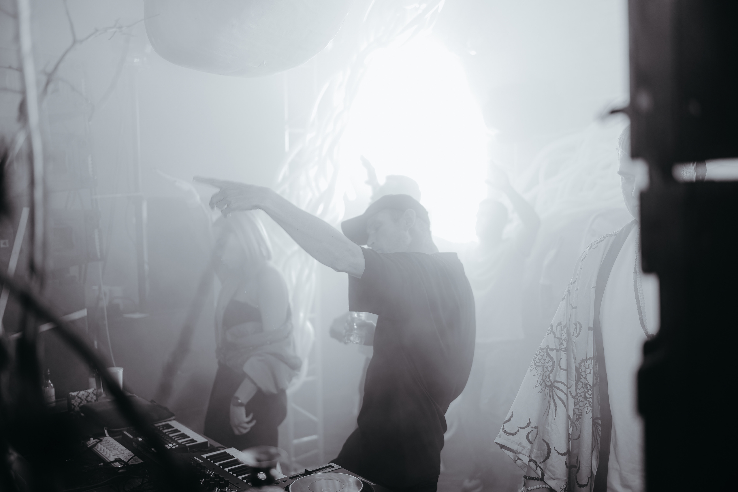 MANTRA: Rapossa. Фото и видео контент за одну съемку — Веретенников Егор