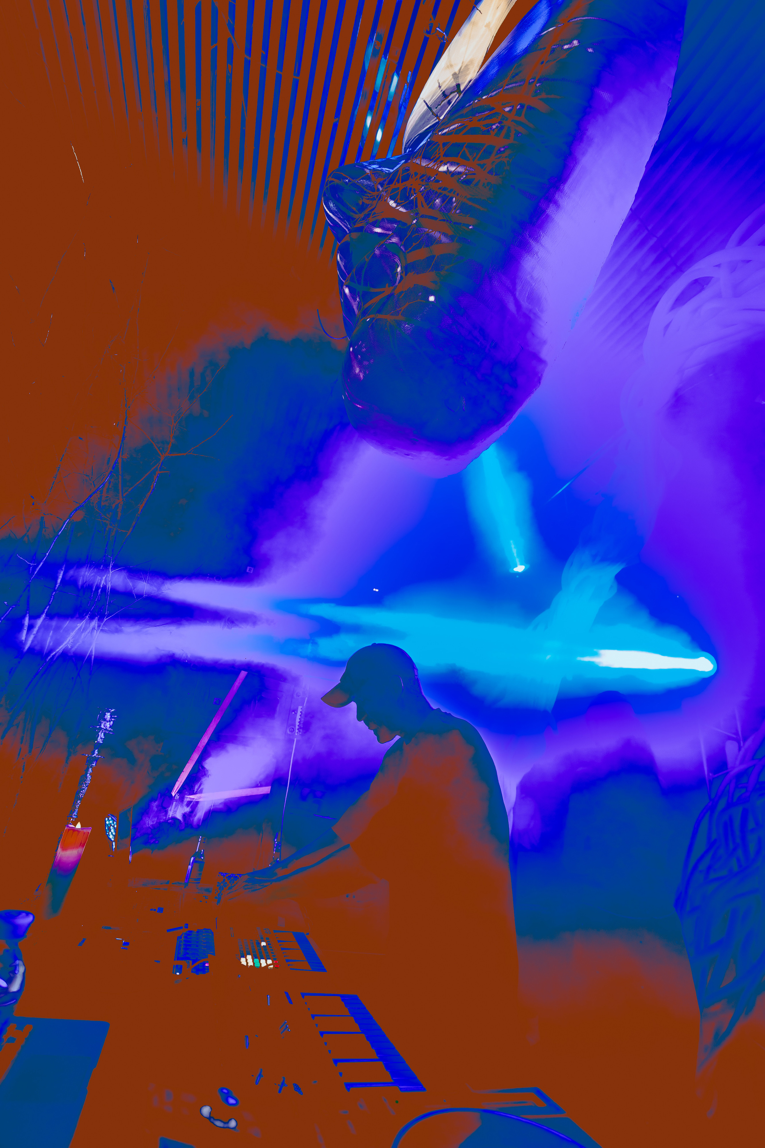 MANTRA: Rapossa. Фото и видео контент за одну съемку — Веретенников Егор