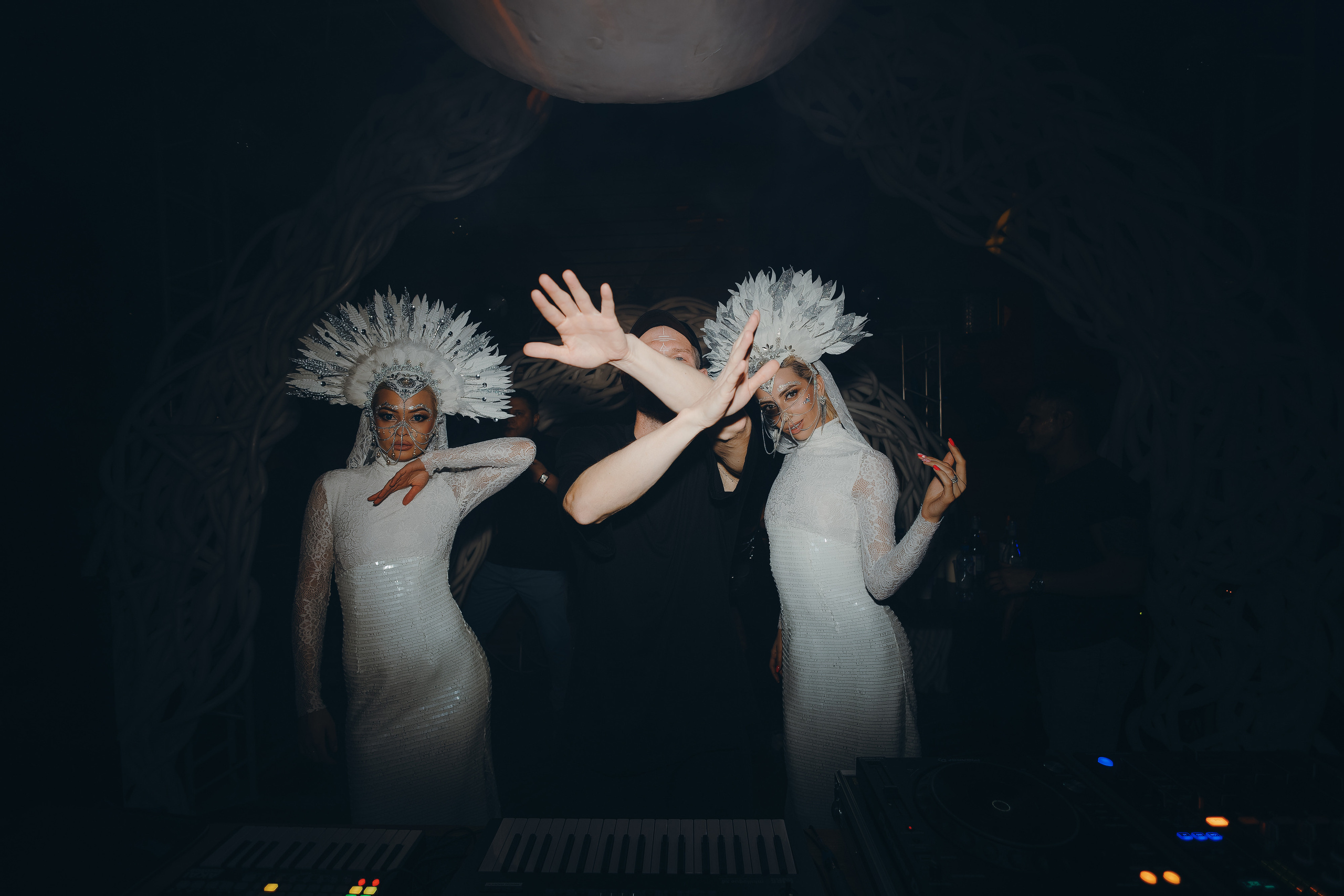 MANTRA: Rapossa. Фото и видео контент за одну съемку — Веретенников Егор