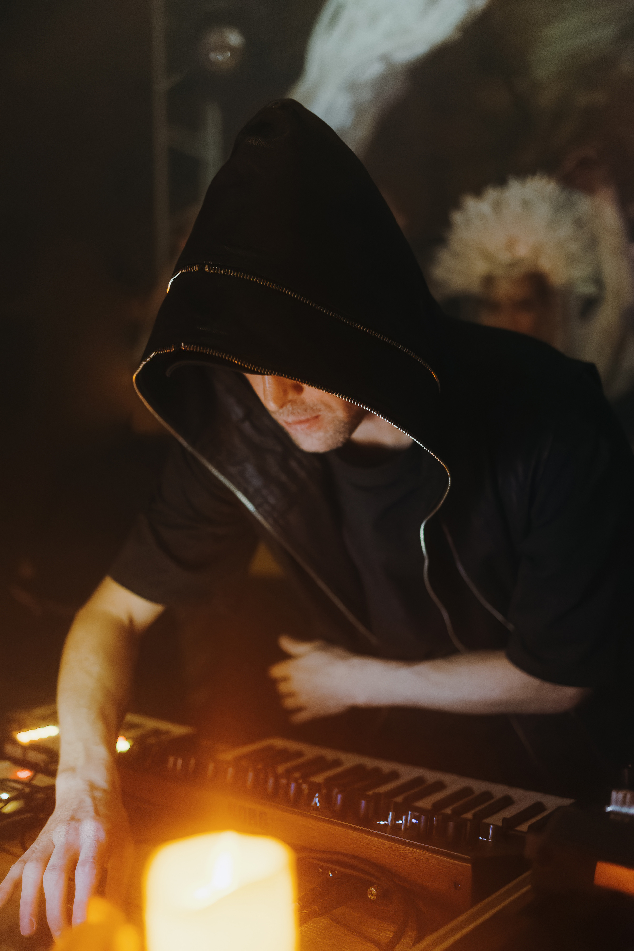 MANTRA: Rapossa. Фото и видео контент за одну съемку — Веретенников Егор