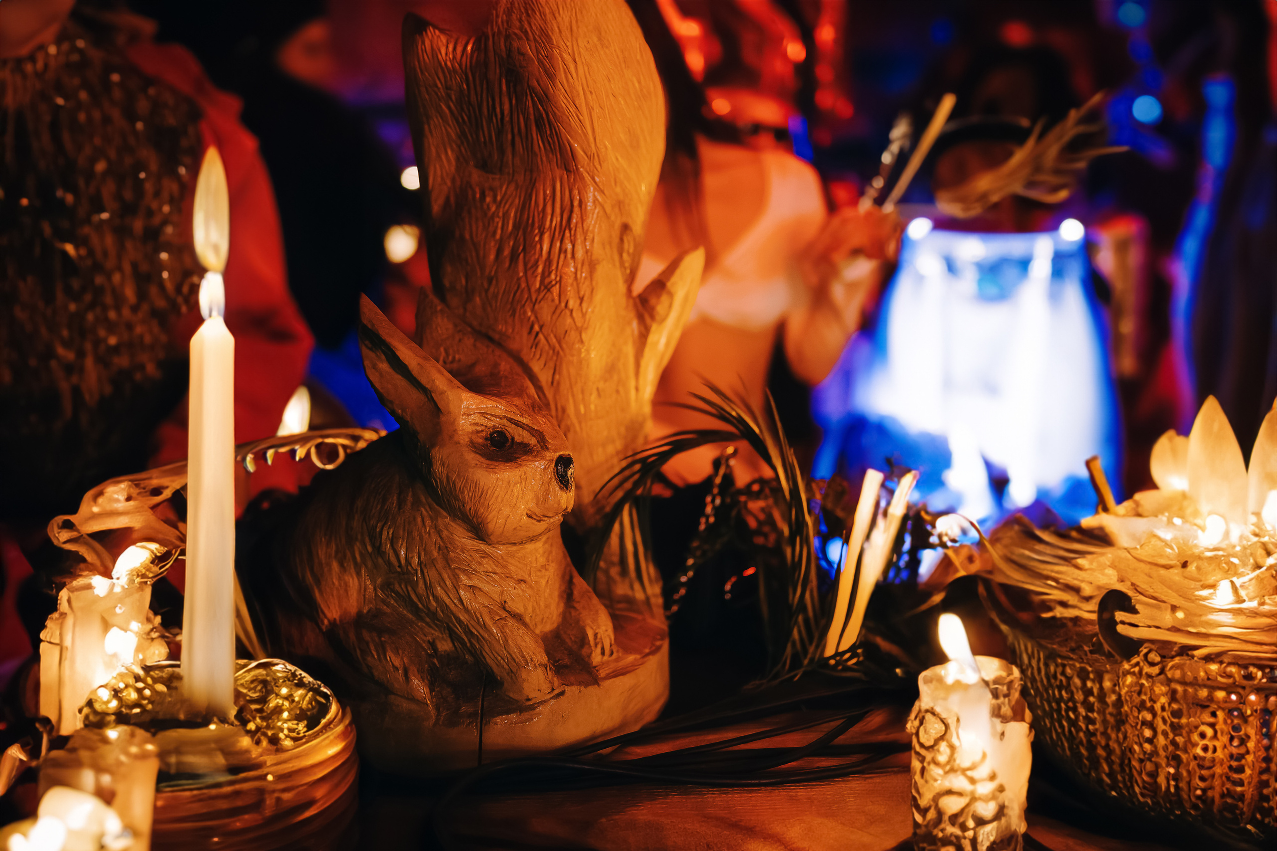 MANTRA: Хоровод. Made with Ai. Фото и видео контент за одну съемку — Веретенников Егор