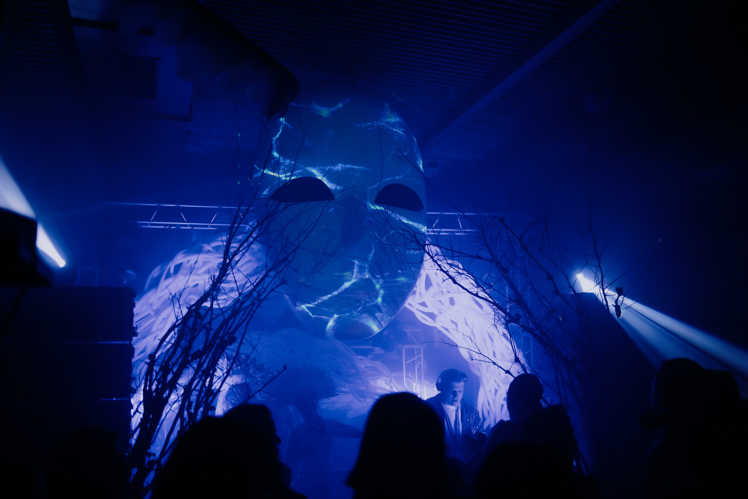 MANTRA: Rapossa. Фото и видео контент за одну съемку — Веретенников Егор