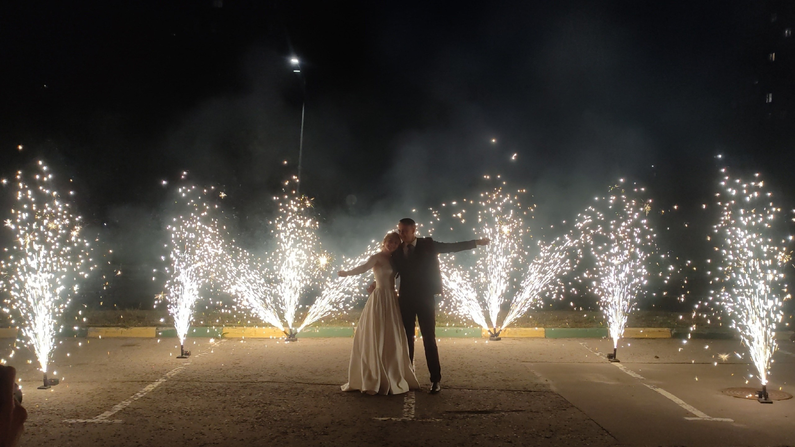 Огненно-пиротехническое шоу, салюты, пиротехника на ваш праздник!