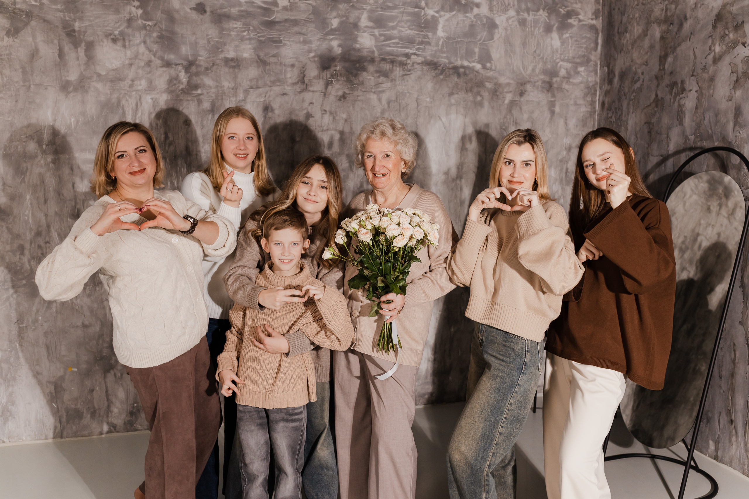 Любимая наша Бабушка). Семейный и детский фотограф в городе Подолск МО Крылова Ирина