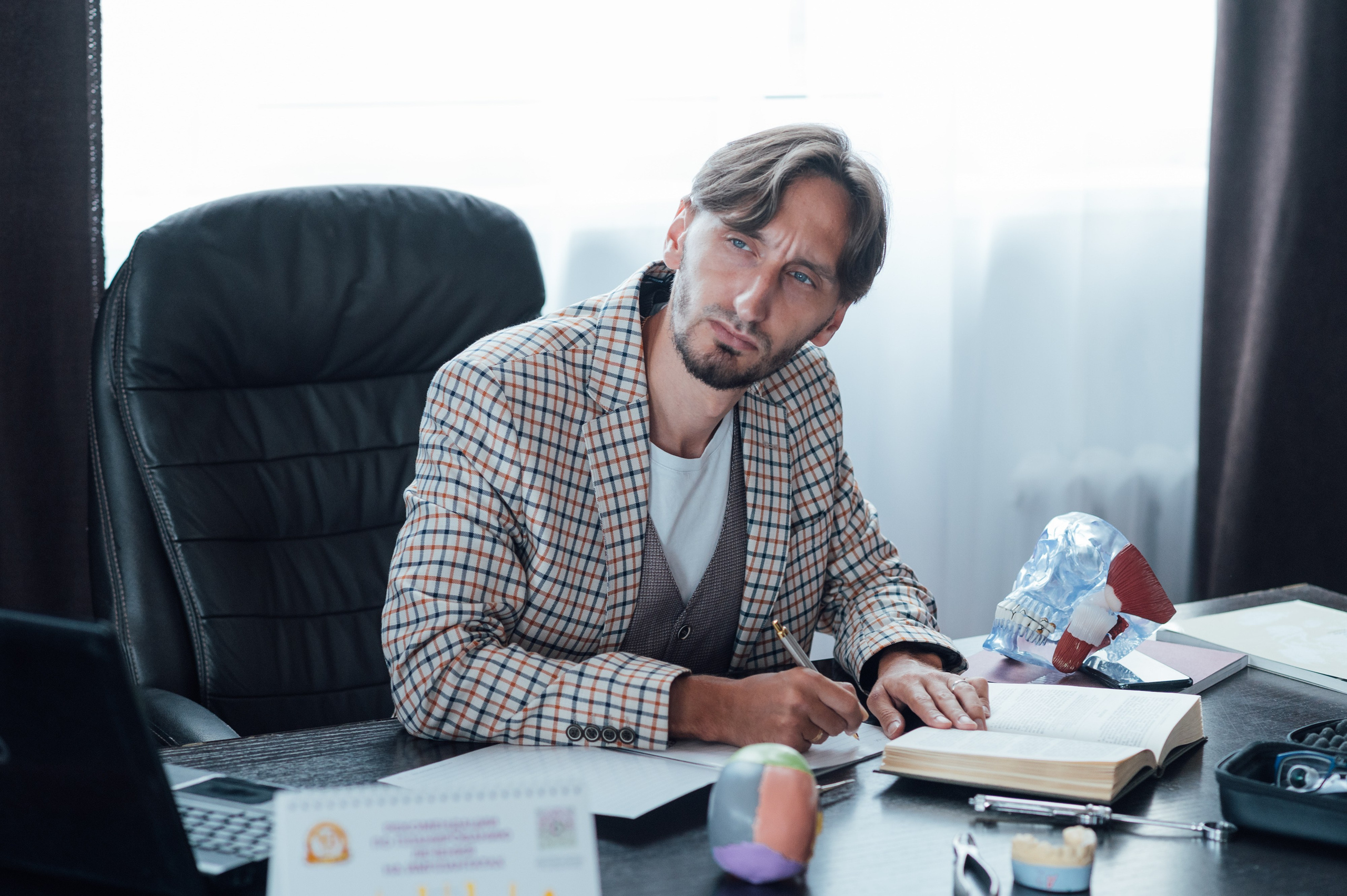 Бизнес портрет. Портретный, семейный, свадебный фотограф. Бизнес, контент съёмка. Тула