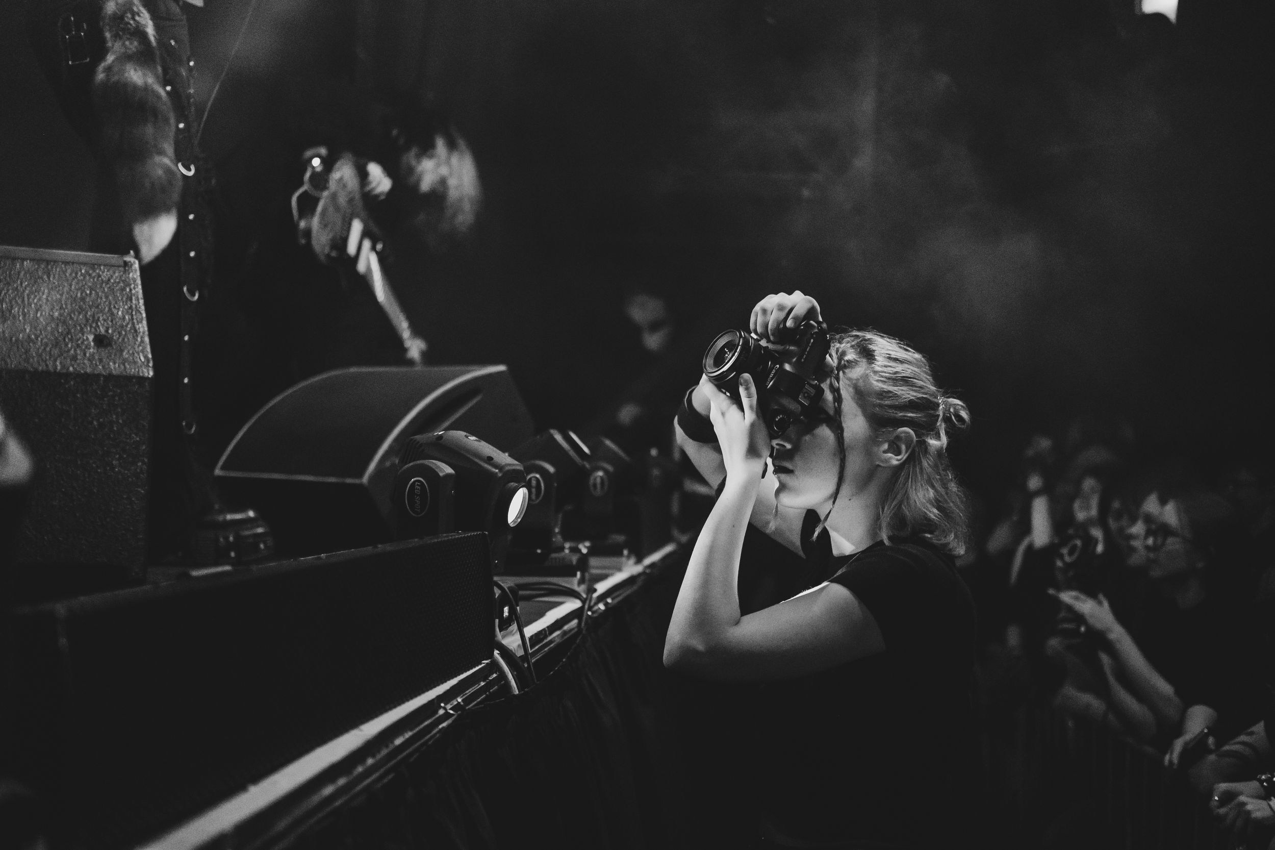 Neverlove. Репортажный фотограф Алексей Пирязев