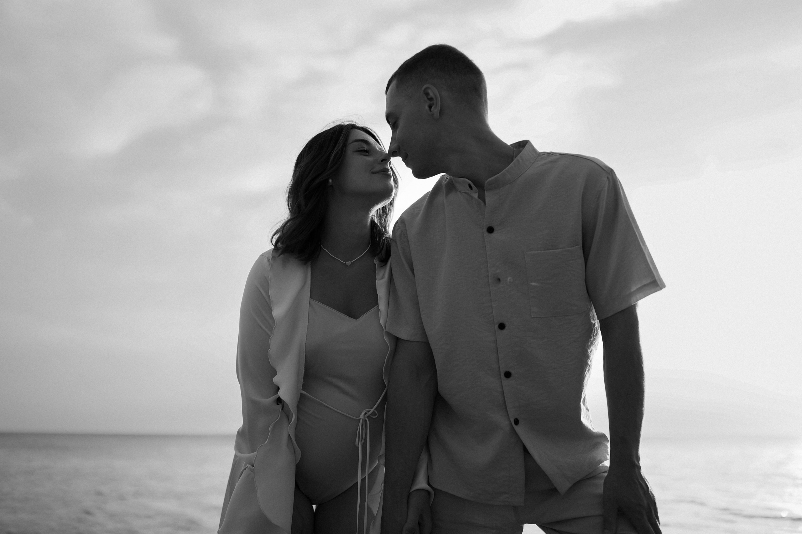 Беременность на закате. Фотограф в Севастополе и Крыму Артем Волобуев