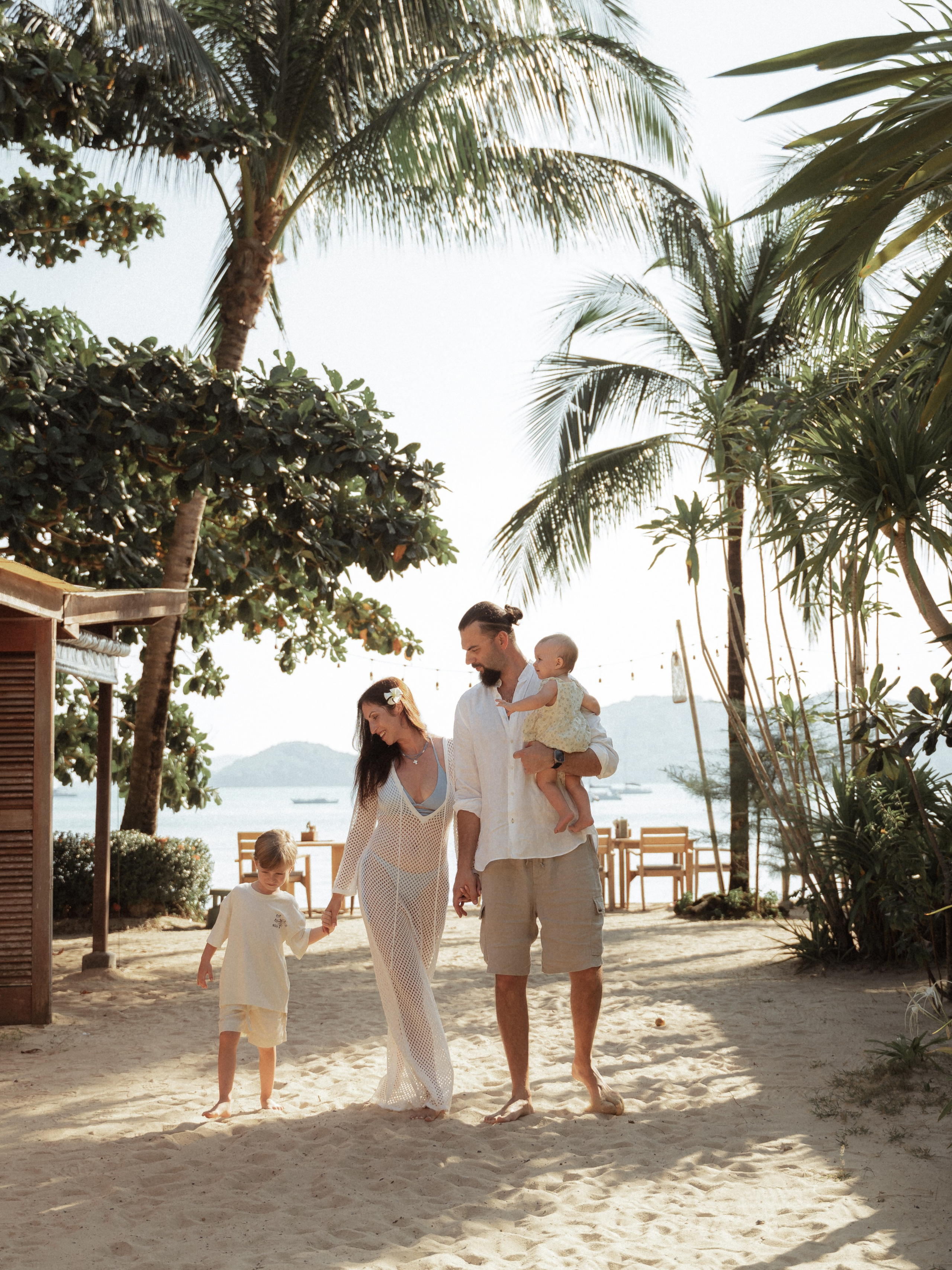 Семейная фотосессия на Пхукете. Фотограф на Пхукете Максим