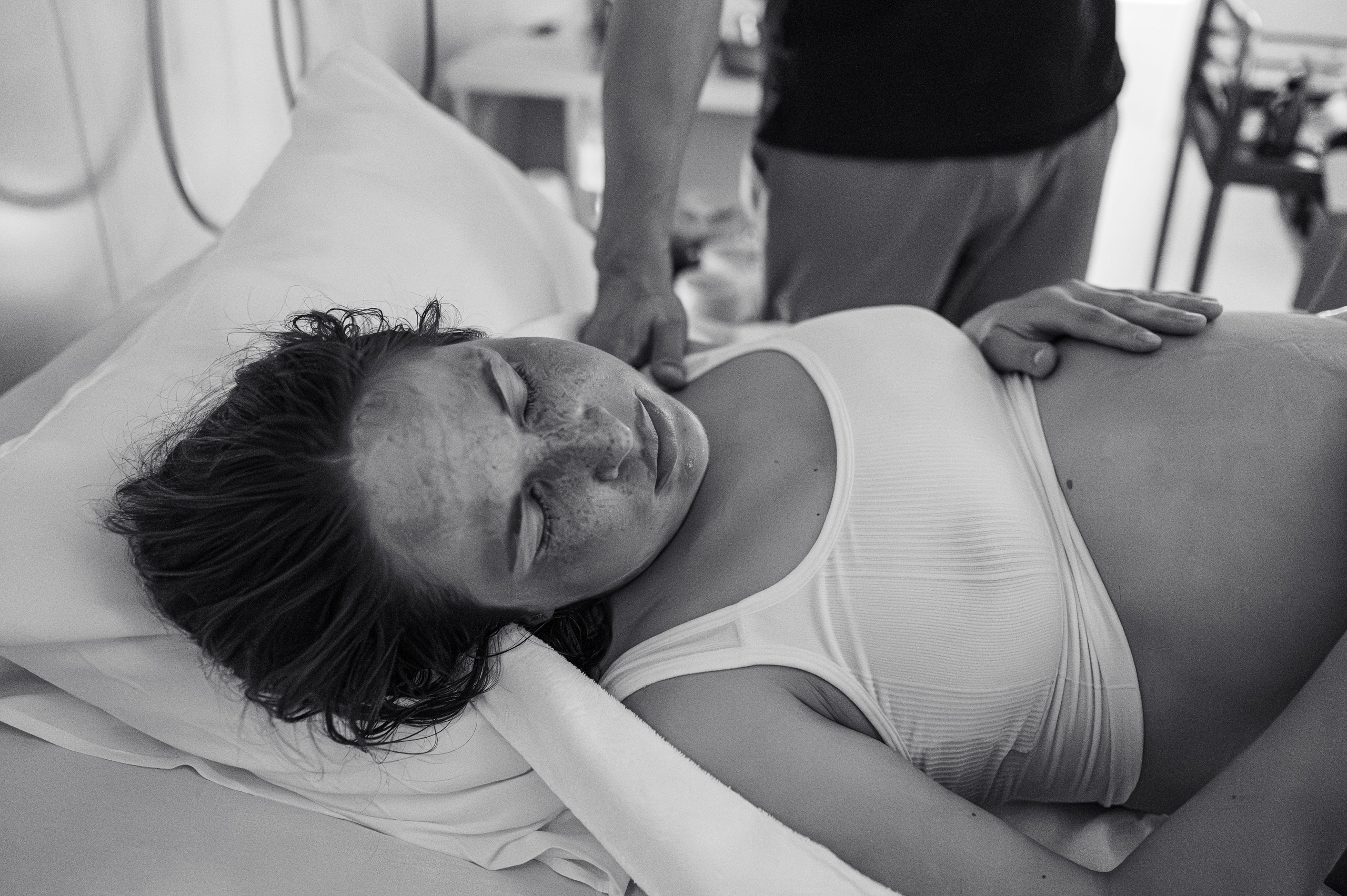 Мирослава родилась. Фотограф на роды СПБ Юлия Герасимова