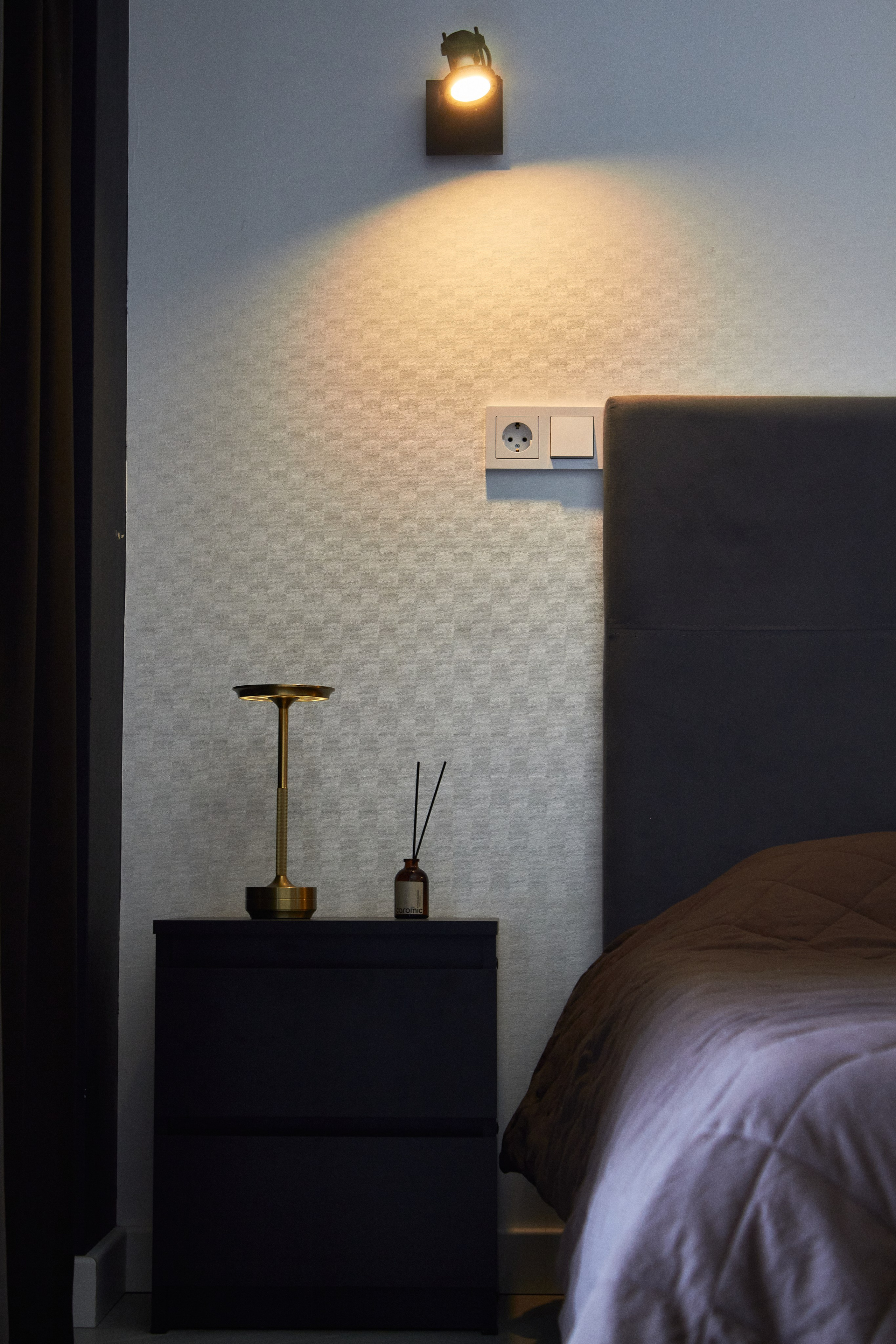 Интерьерная съёмка. Живые фото в Крыму | Фотограф Роман Скрипкин | Искренние фотографии без поз и суеты