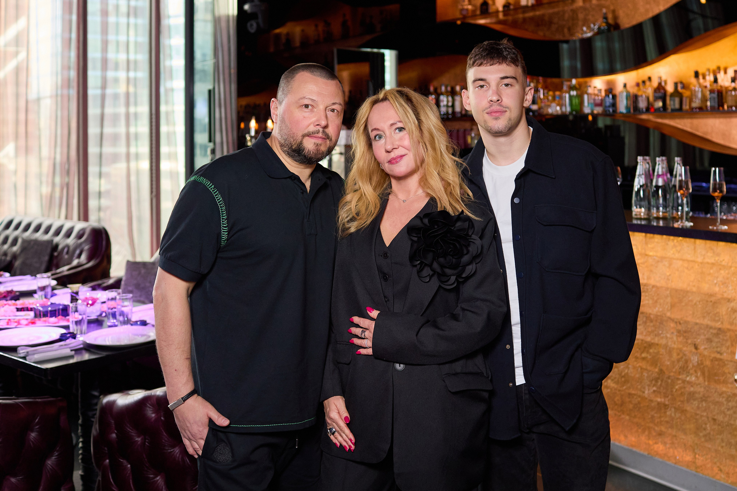 Юбилей в City Voice & Six Floor. Александр Осин — корпоративный и семейный фотограф в Москве