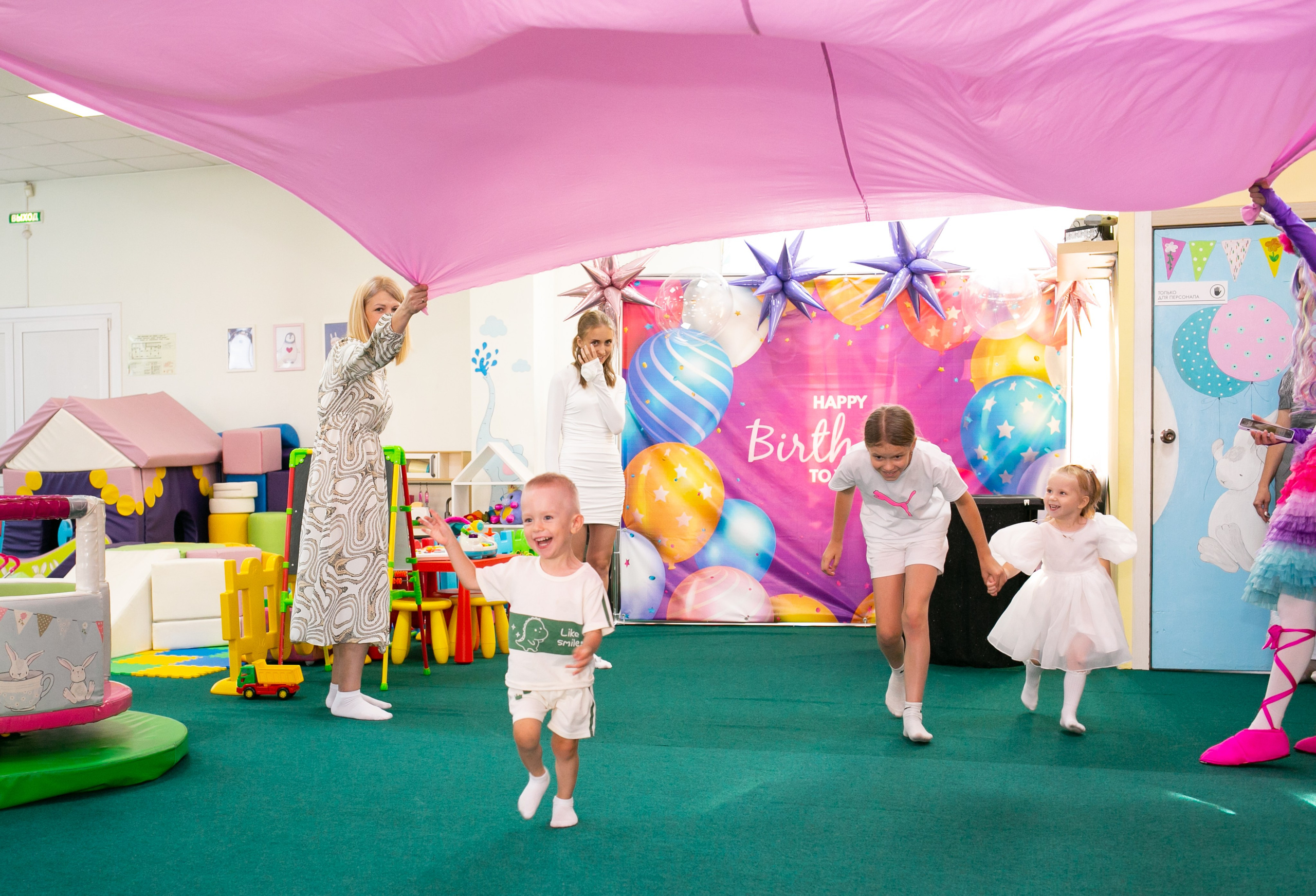 Праздники. Фотограф новорожденных и семейный фотограф НСО г. Бердск Марина Львова