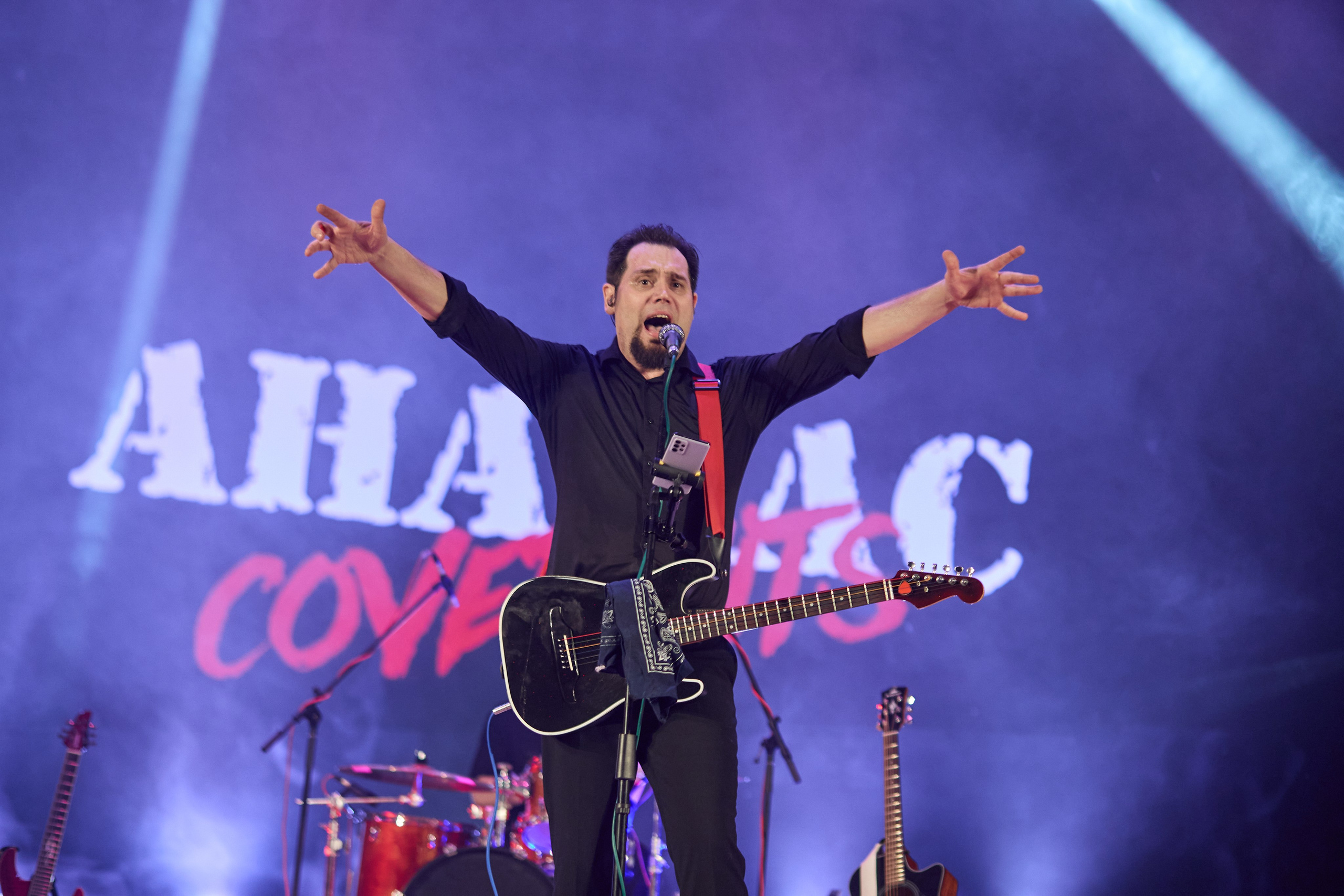 Гр. Ананас концерт 20.02.26. Фотограф видеооператор Пермский край, Пермь, Оса Руслан Саматов