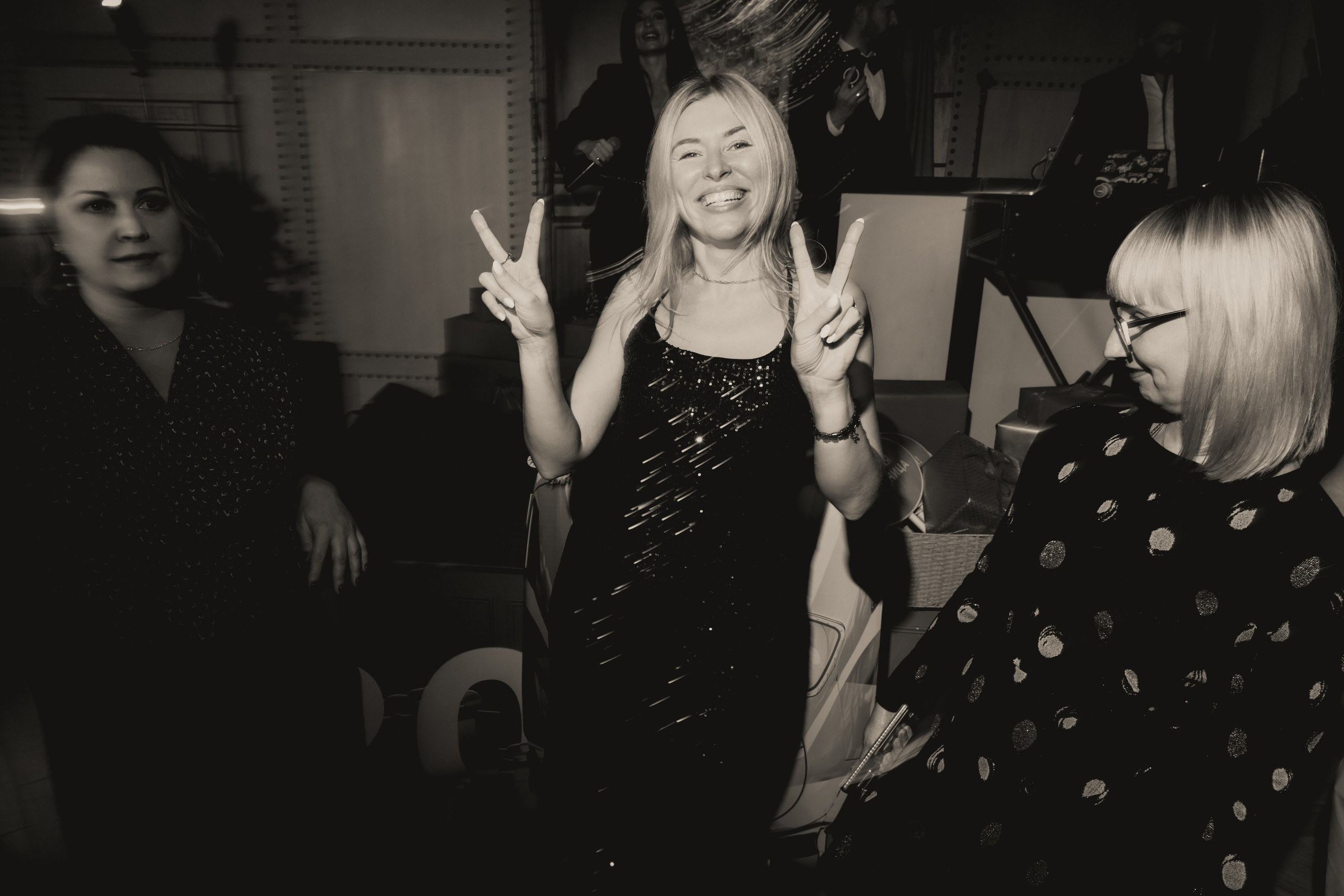 Экспресс Офис, новогодний корпоратив в ресторане Респект, г. Тула. Фотограф в Туле — Борисов Николай